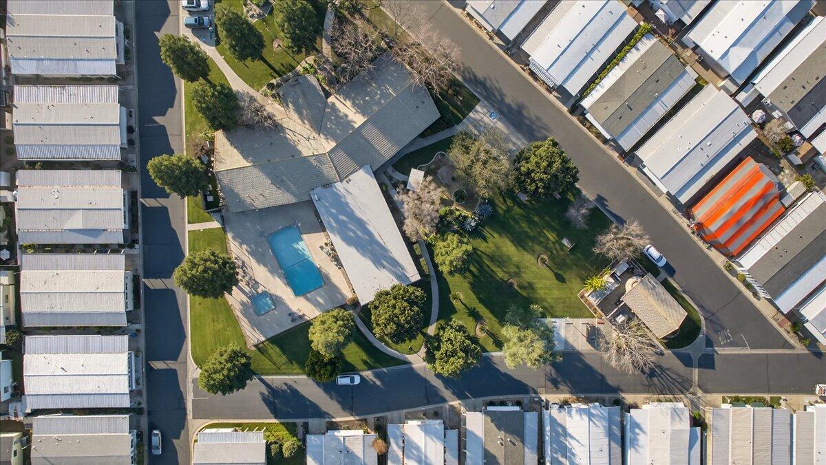 1001 Sylmar Ave #216, Clovis, CA 93612