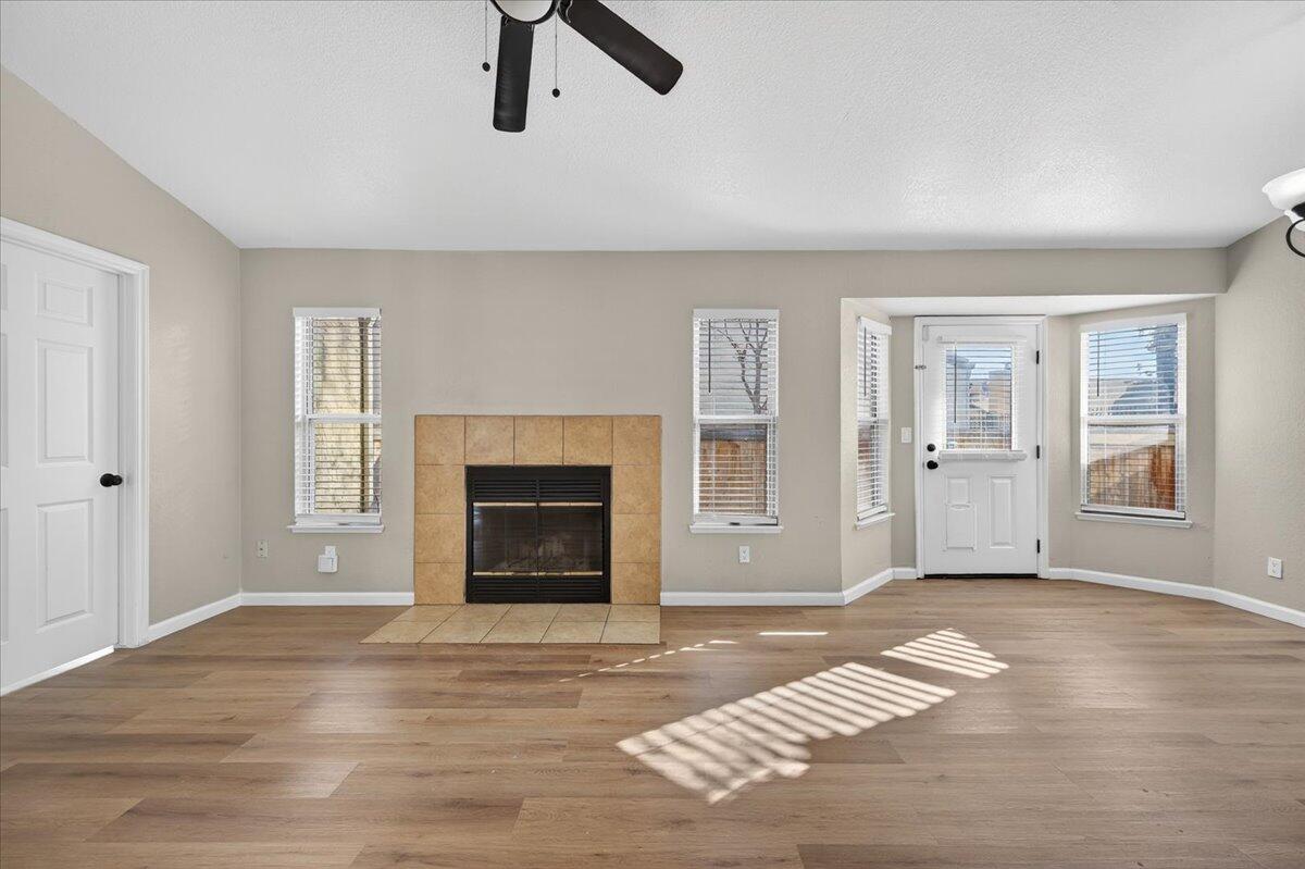 5140 E Cesar Chavez Blvd #107, Fresno, CA 93727