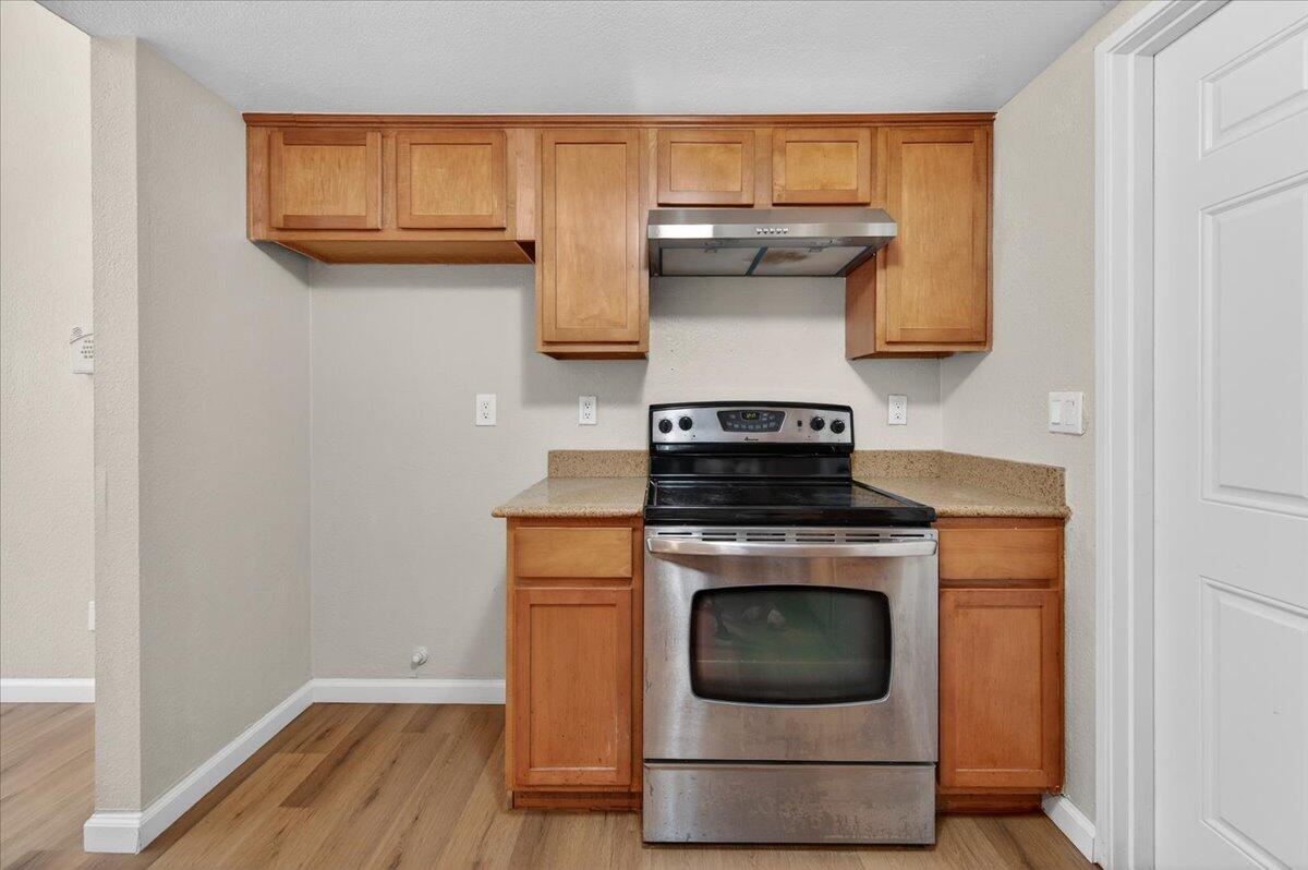 5140 E Cesar Chavez Blvd #107, Fresno, CA 93727