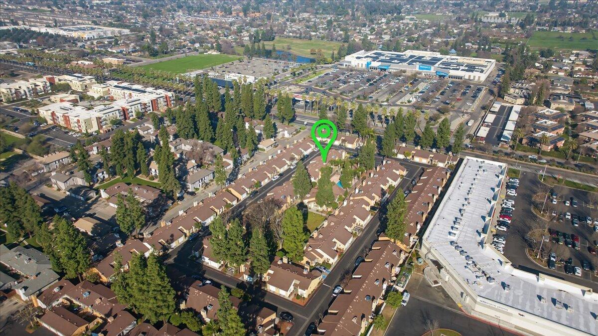 5140 E Cesar Chavez Blvd #107, Fresno, CA 93727