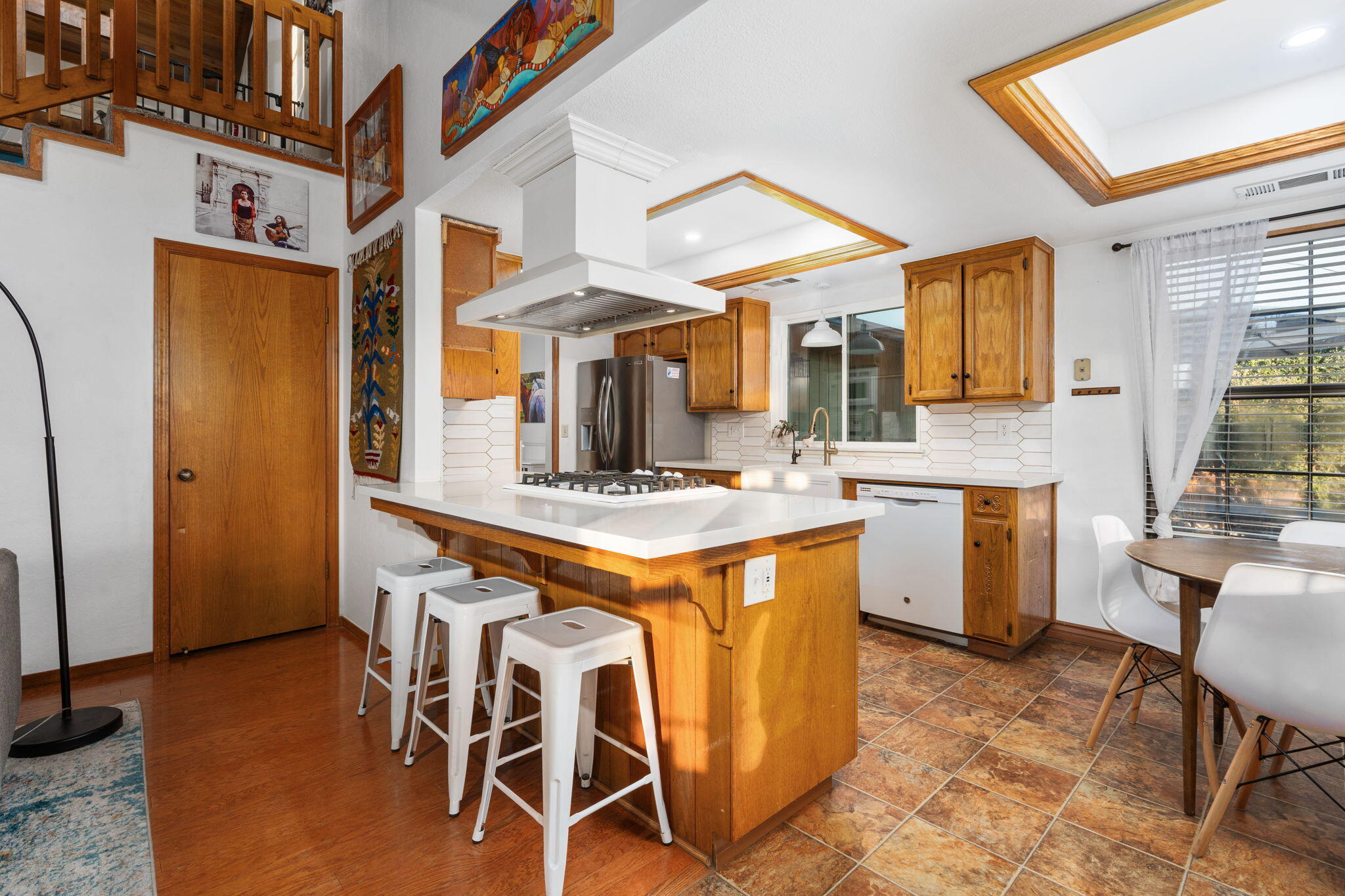 17799 Avenue 280 #B, Exeter, CA 93221