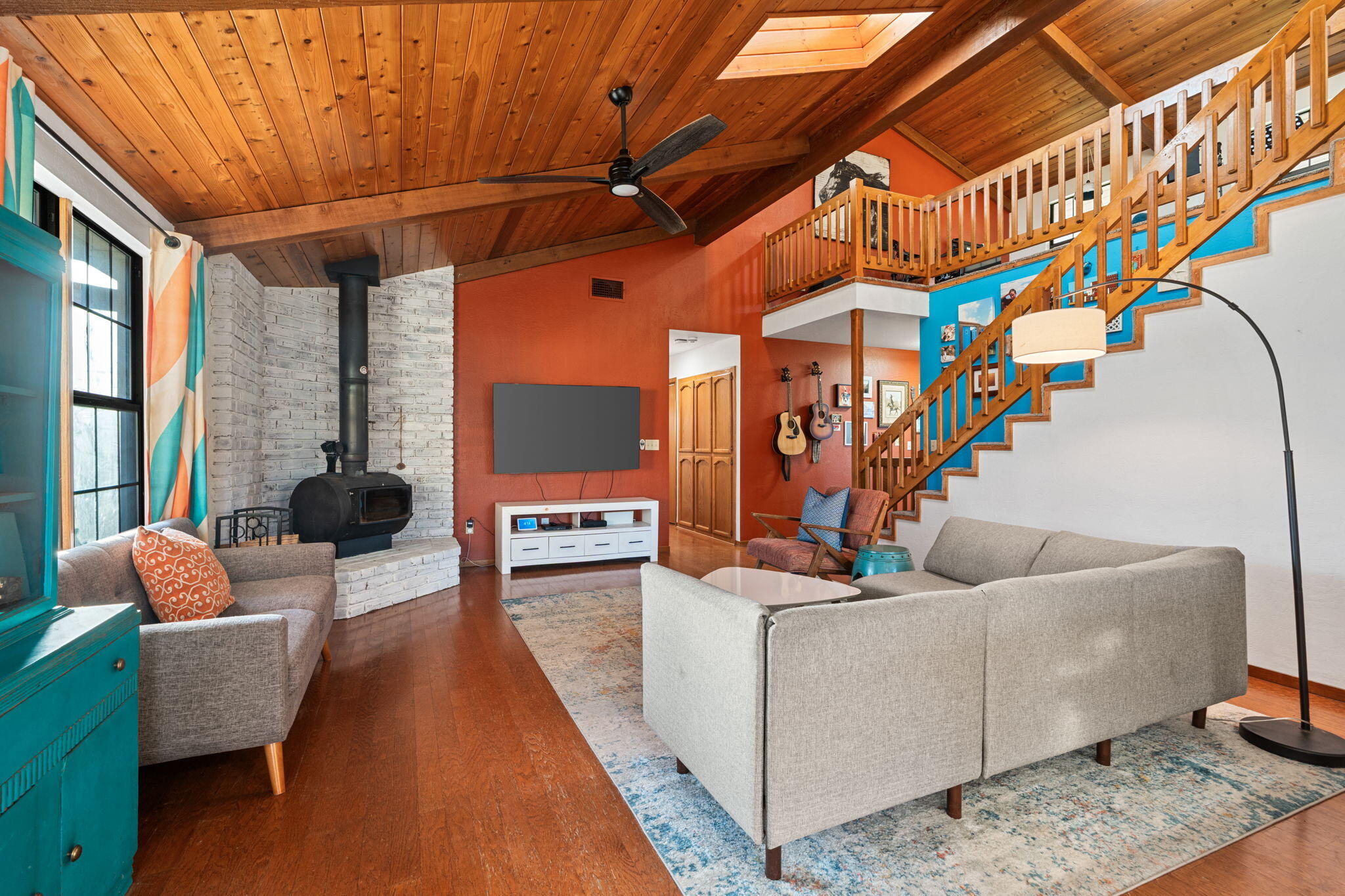 17799 Avenue 280 #B, Exeter, CA 93221