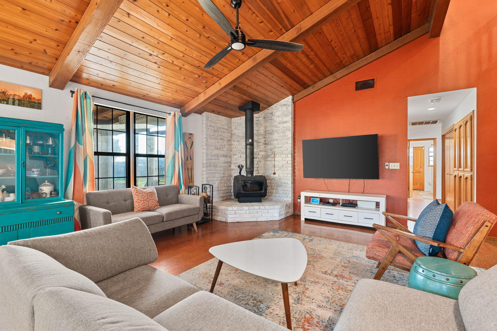 17799 Avenue 280 #B, Exeter, CA 93221