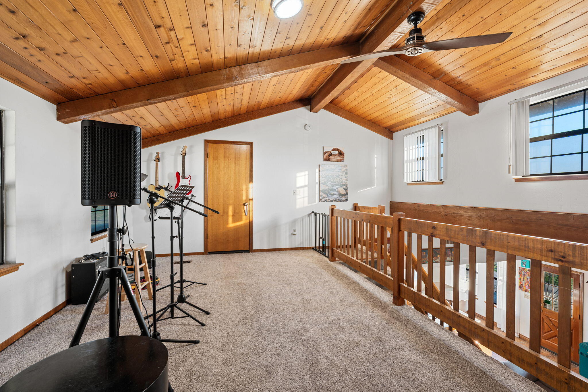 17799 Avenue 280 #B, Exeter, CA 93221