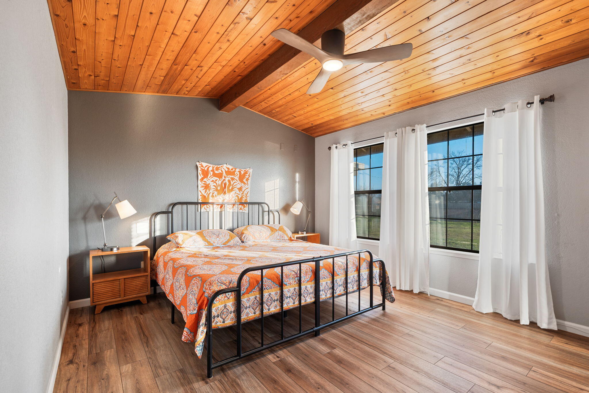 17799 Avenue 280 #B, Exeter, CA 93221