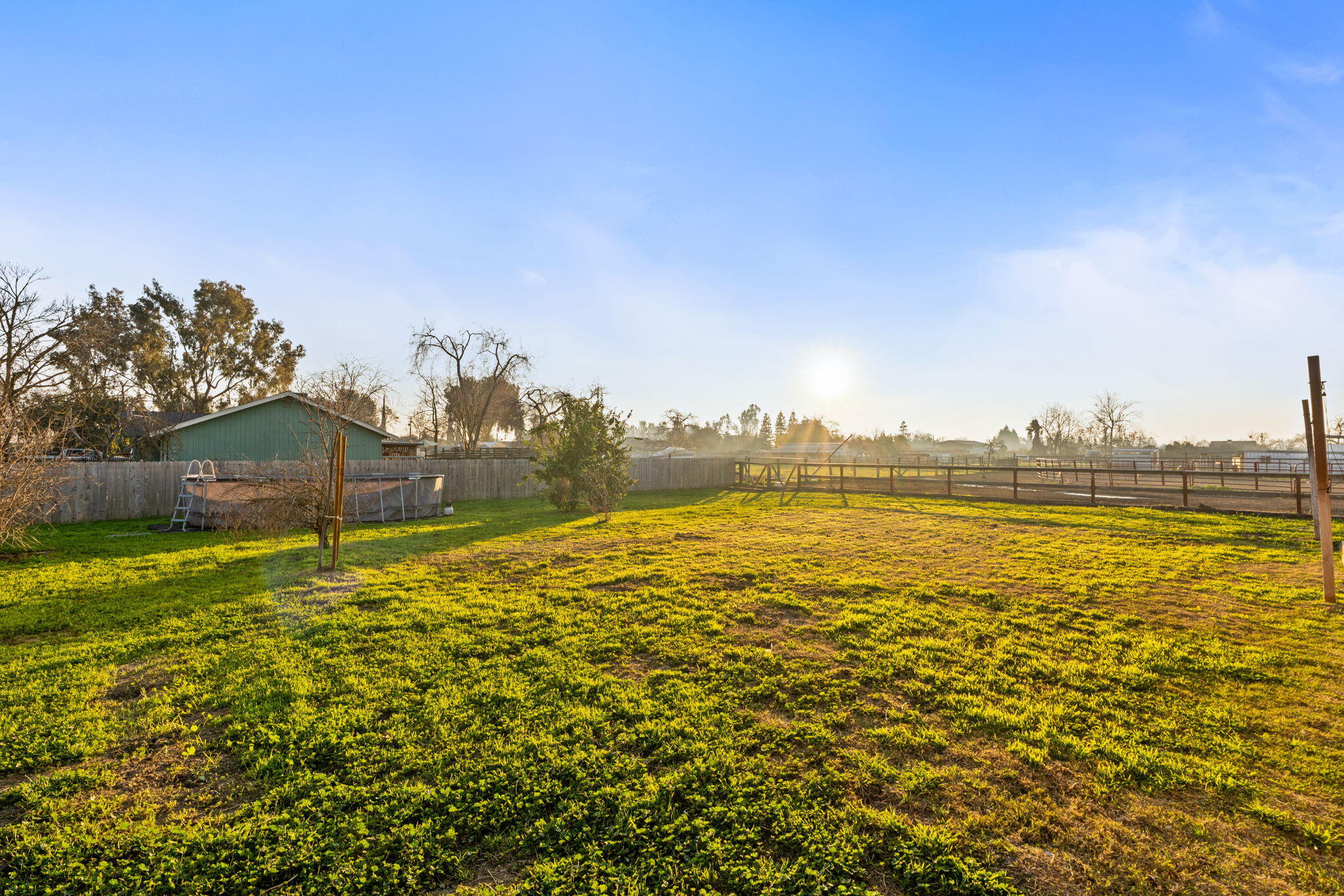 17799 Avenue 280 #B, Exeter, CA 93221