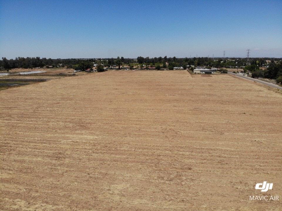 17 Acres Mckinley And Hayes, Fresno, CA 93723