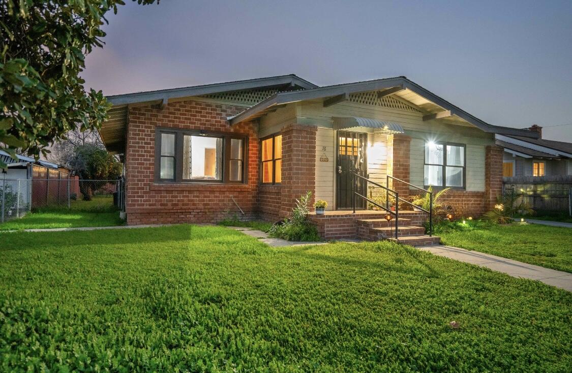 76 N H St, Porterville, CA 93257