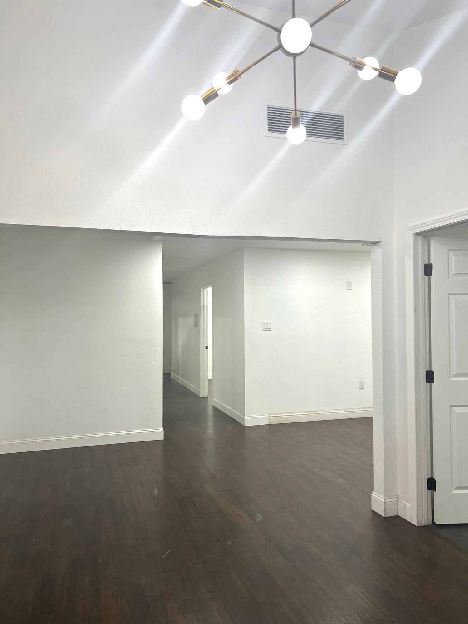 1021 Claire Ave, Corcoran, CA 93212