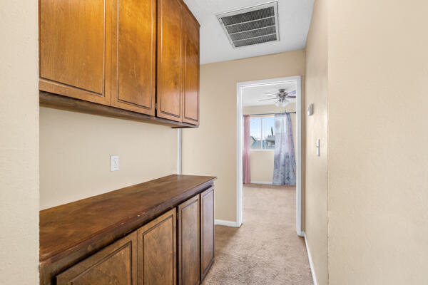 1217 E Ferguson Ave, Visalia, CA 93292