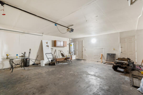 1217 E Ferguson Ave, Visalia, CA 93292