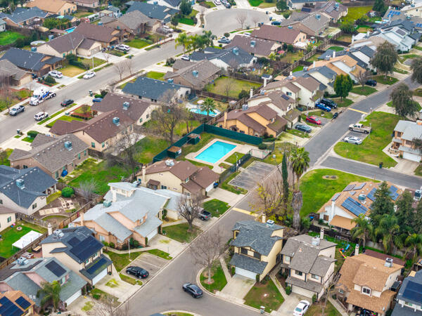 1217 E Ferguson Ave, Visalia, CA 93292