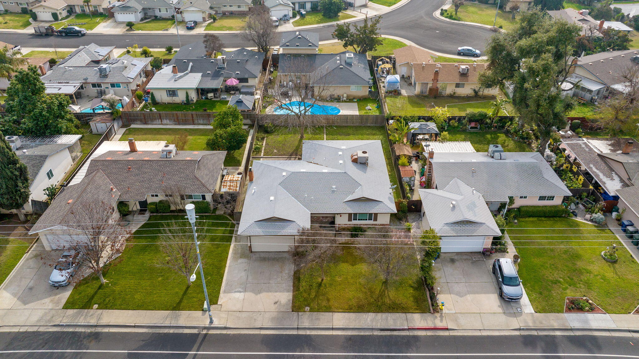 692 W Gettysburg Ave, Clovis, CA 93612