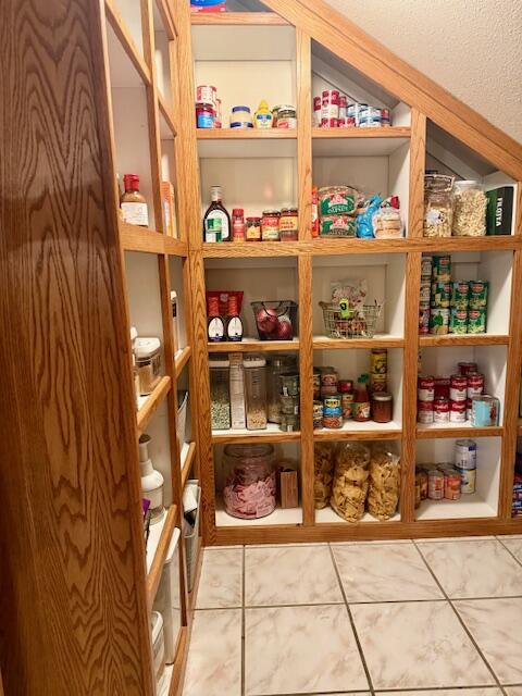 30304d Holdridge Dr #D, Porterville, CA 93257