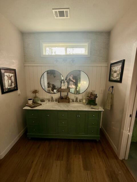 30304d Holdridge Dr #D, Porterville, CA 93257