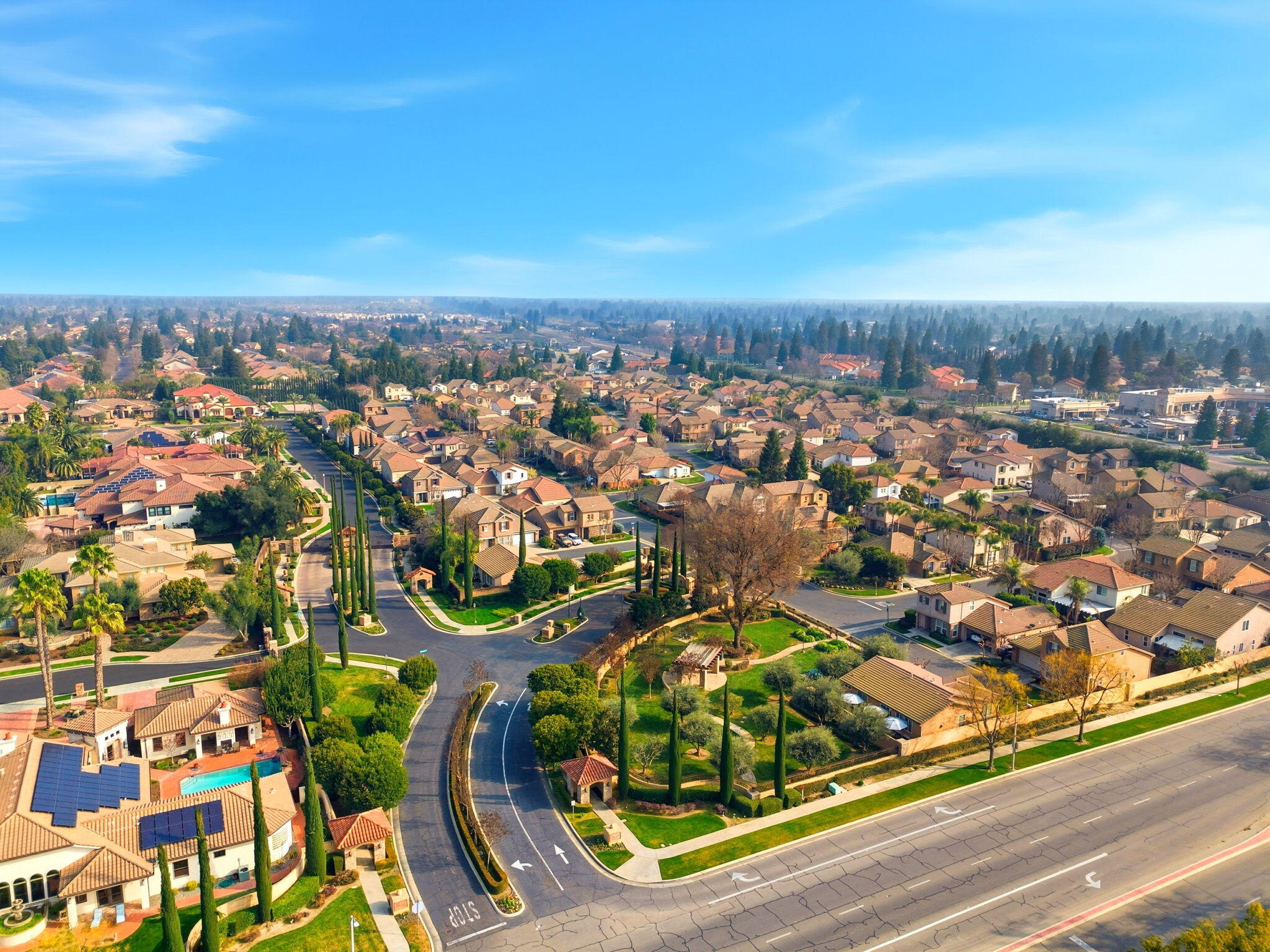 1534 N Pisa St, Visalia, CA 93291