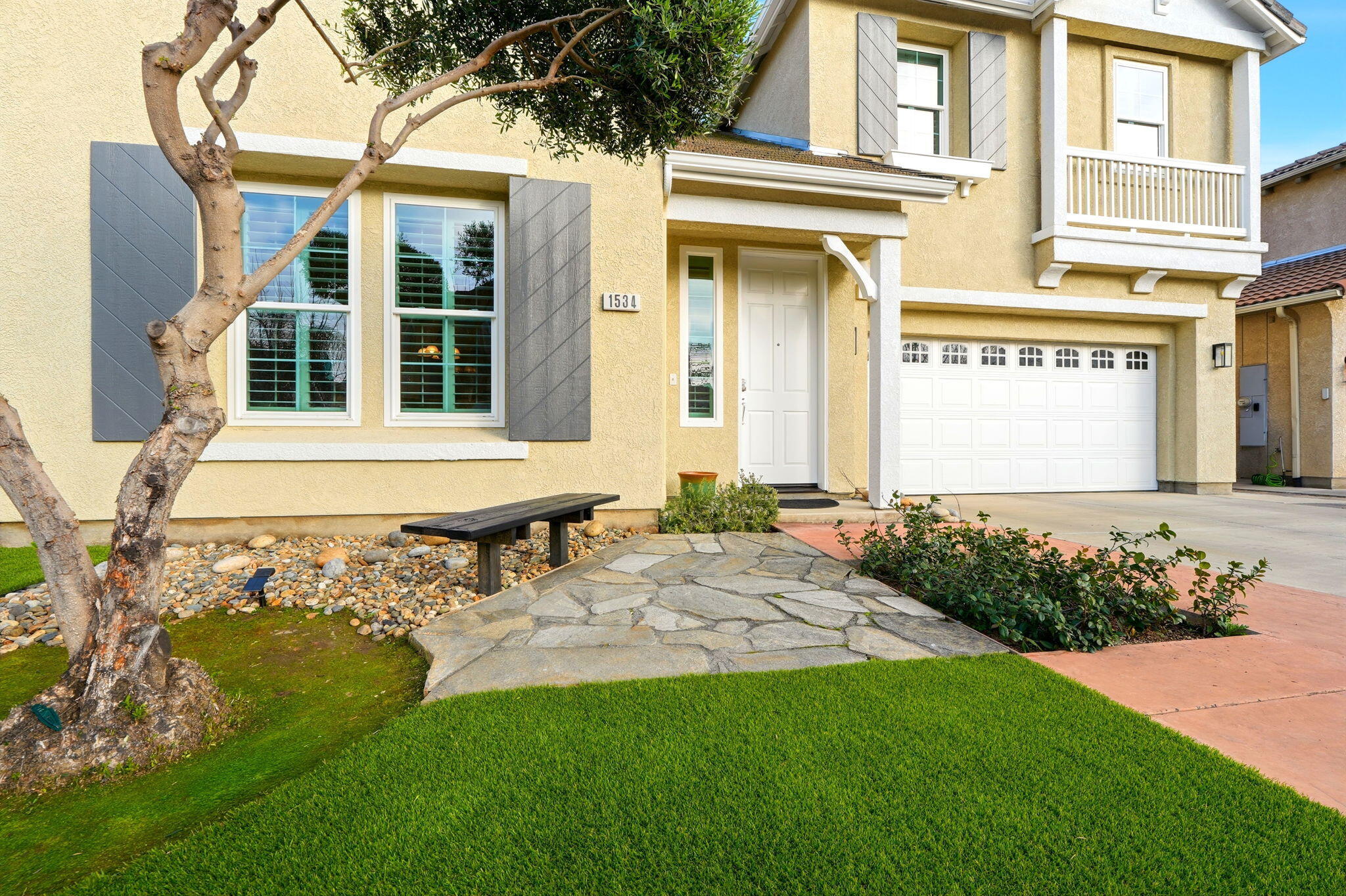 1534 N Pisa St, Visalia, CA 93291