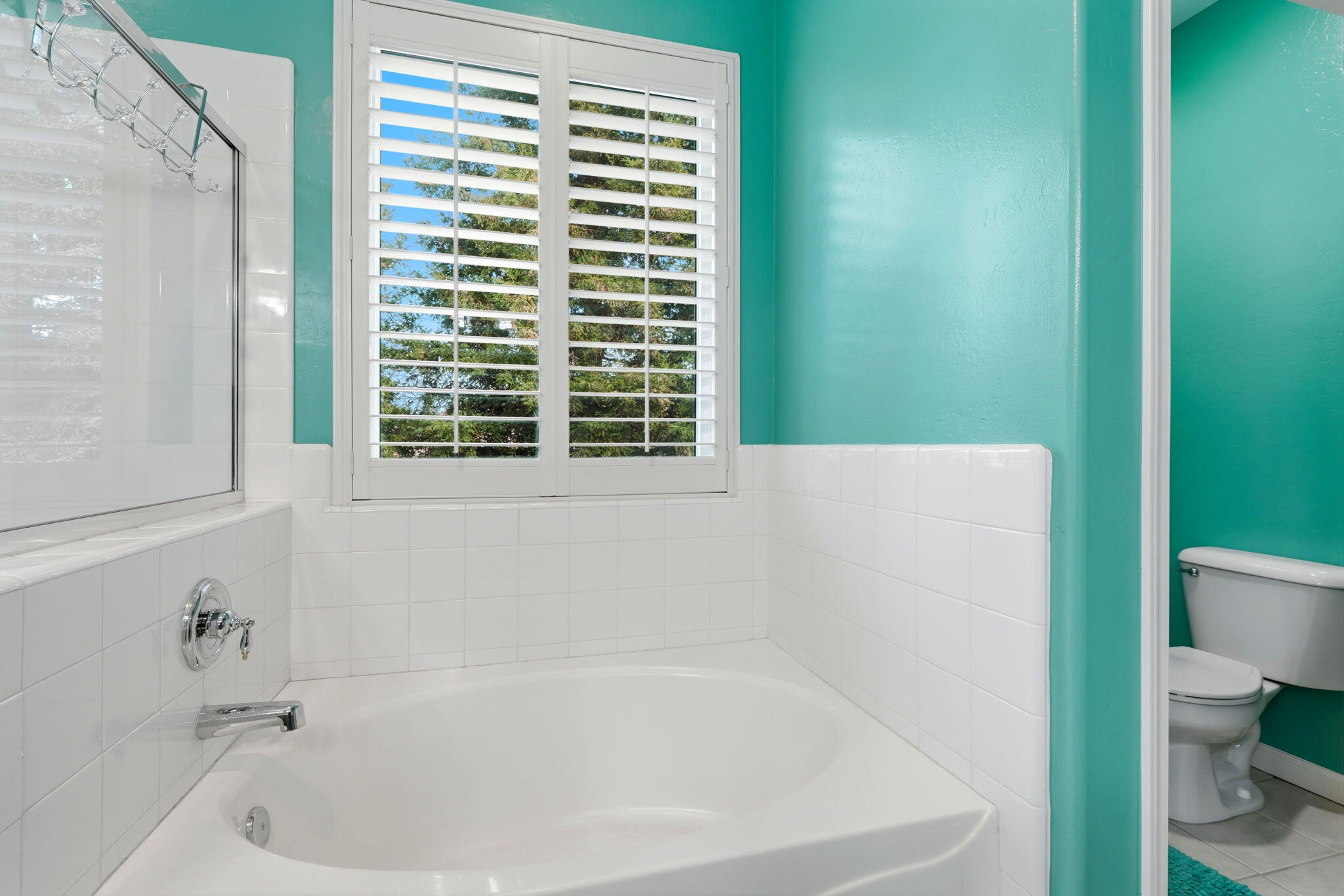 1534 N Pisa St, Visalia, CA 93291