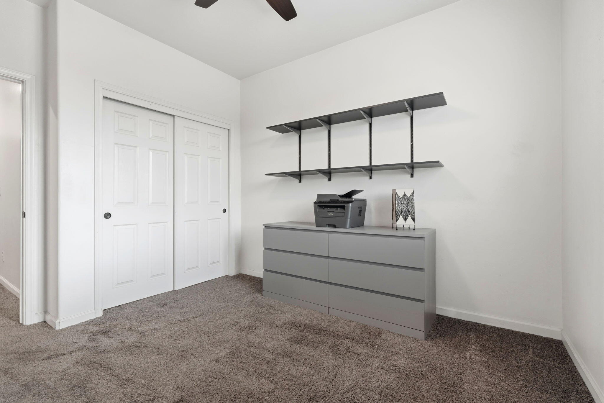 1534 N Pisa St, Visalia, CA 93291