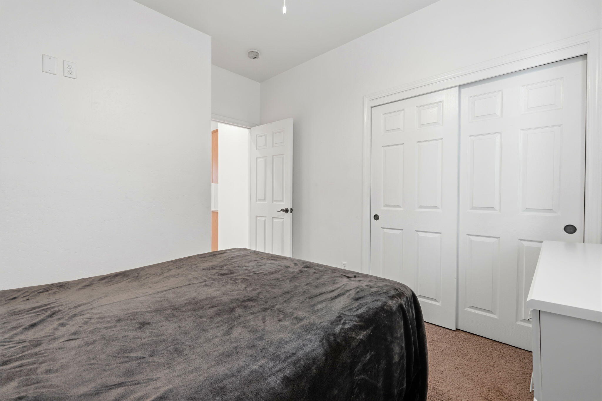 1534 N Pisa St, Visalia, CA 93291