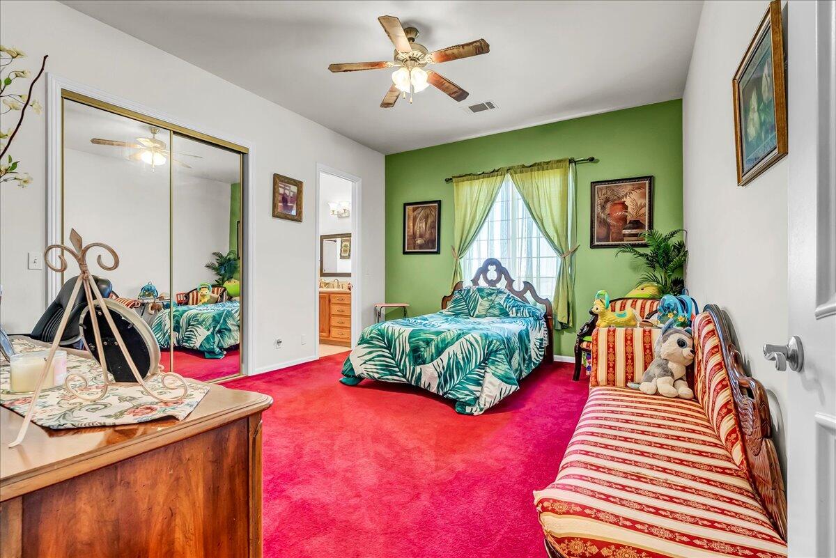 15084 18 1/2 Ave, Lemoore, CA 93245