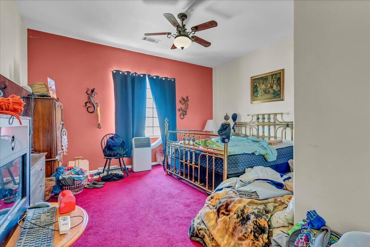 15084 18 1/2 Ave, Lemoore, CA 93245