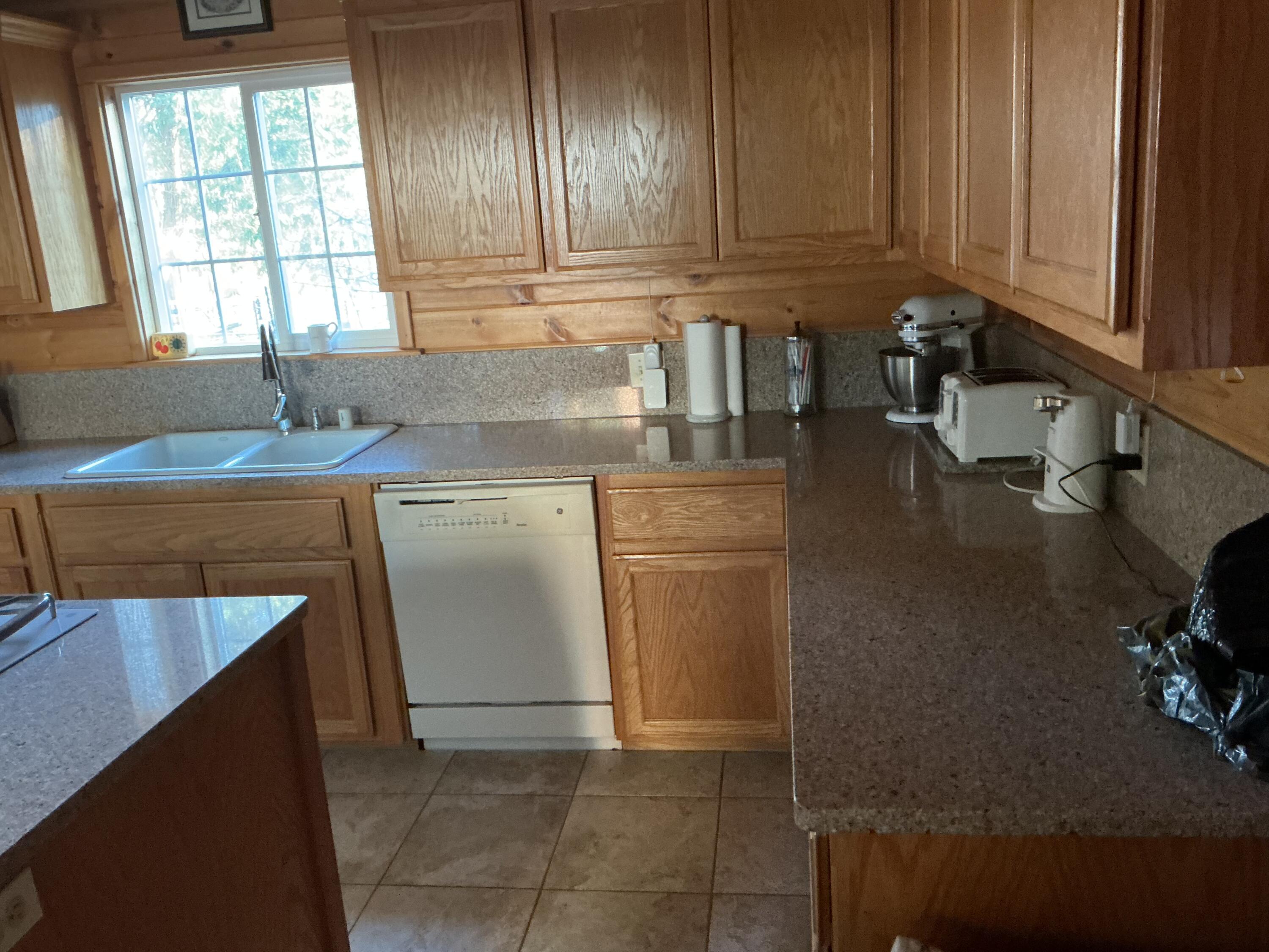 229 Rabbit Foot Trl, California Hot Springs, CA 93207