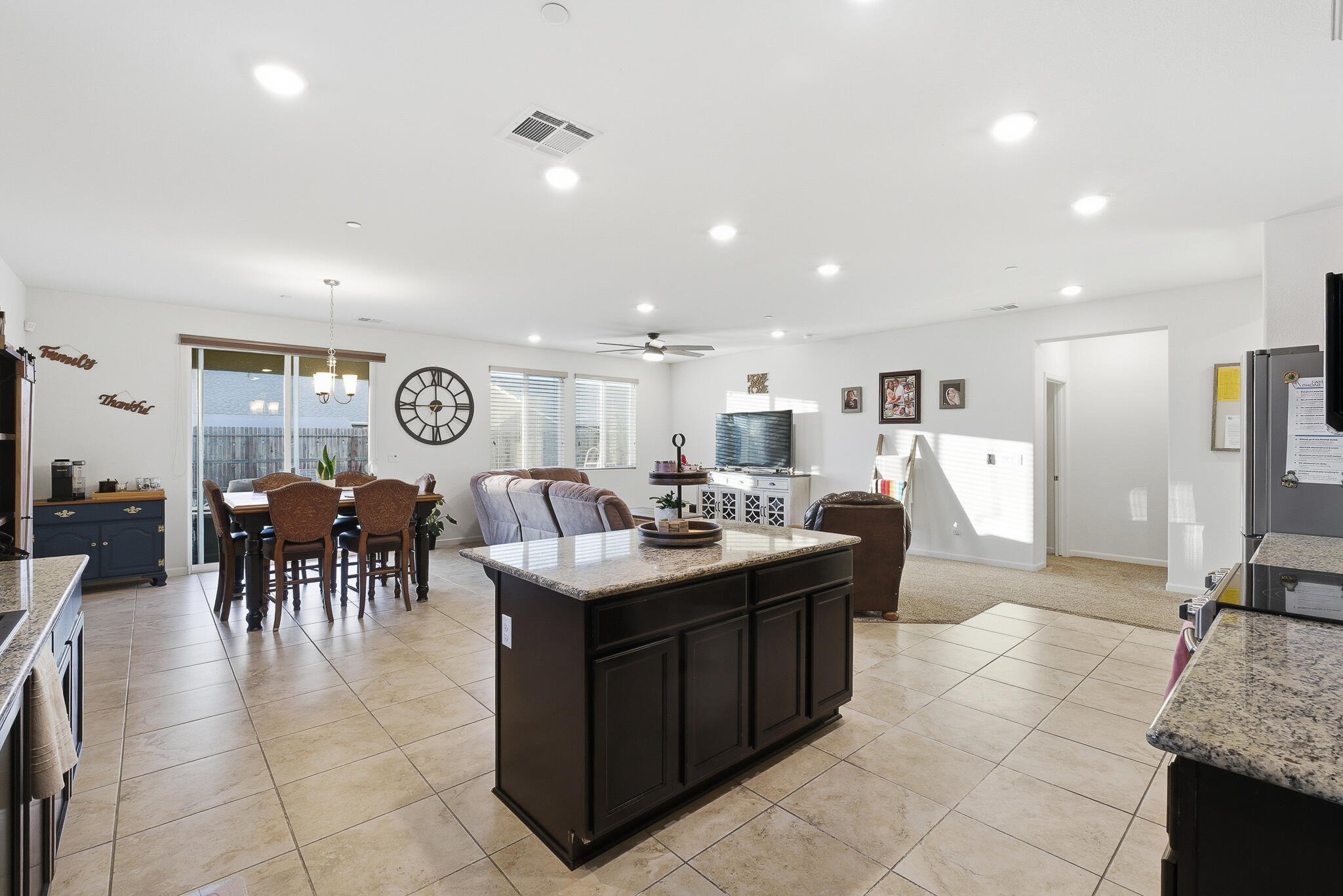 703 S Grand St, Visalia, CA 93292