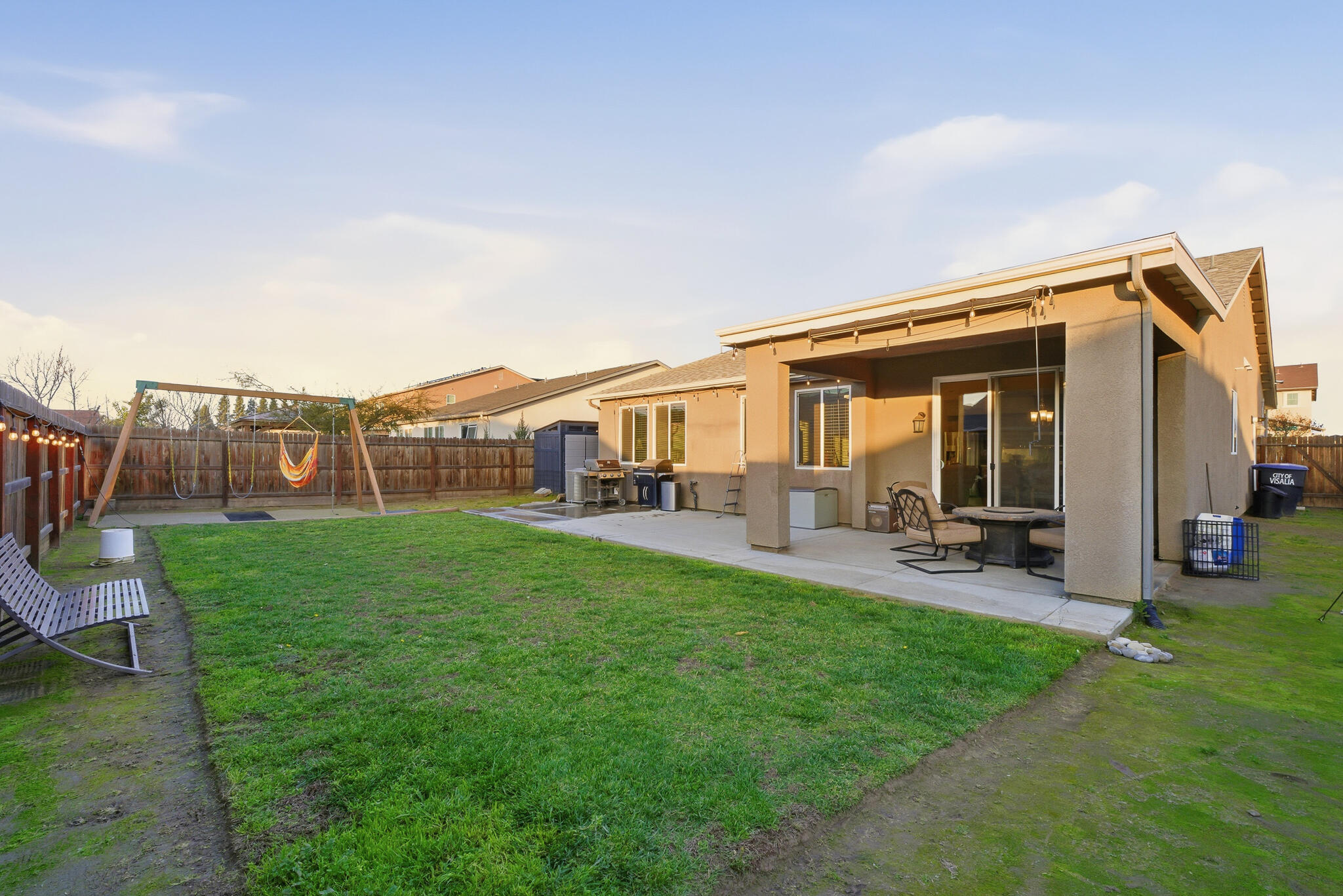 703 S Grand St, Visalia, CA 93292