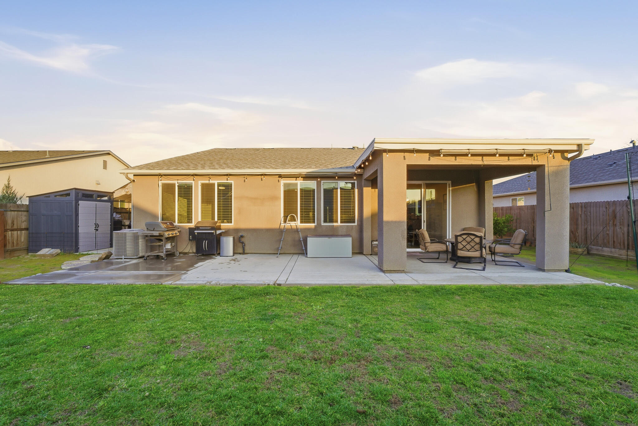 703 S Grand St, Visalia, CA 93292