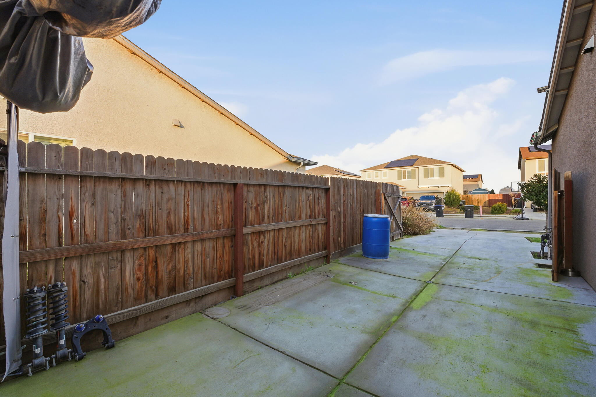 703 S Grand St, Visalia, CA 93292