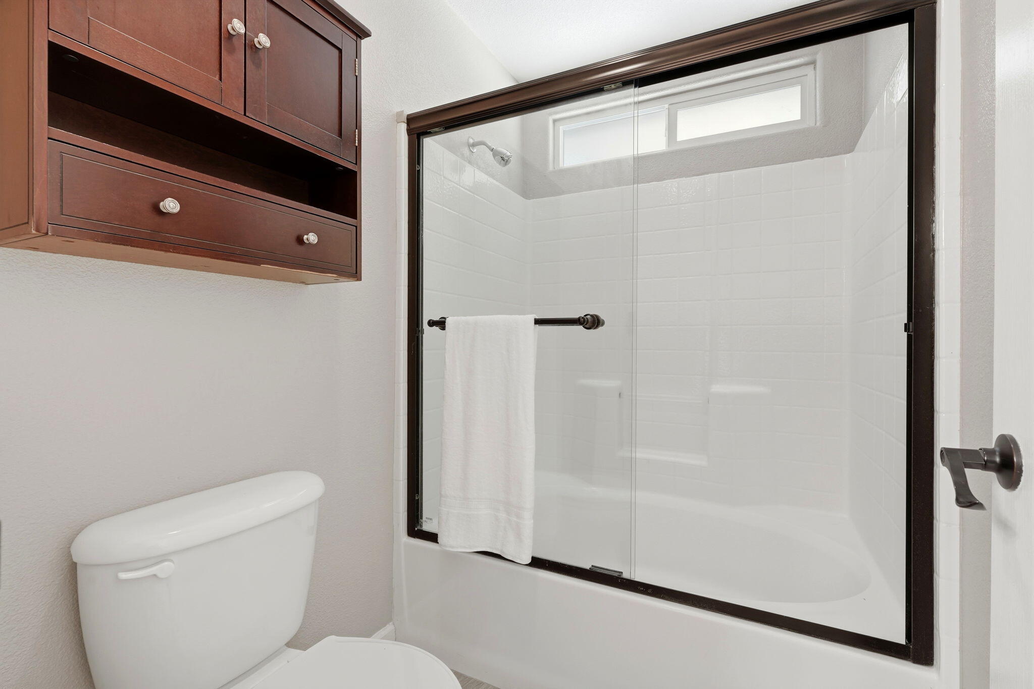 2431 S Cedar St, Visalia, CA 93292