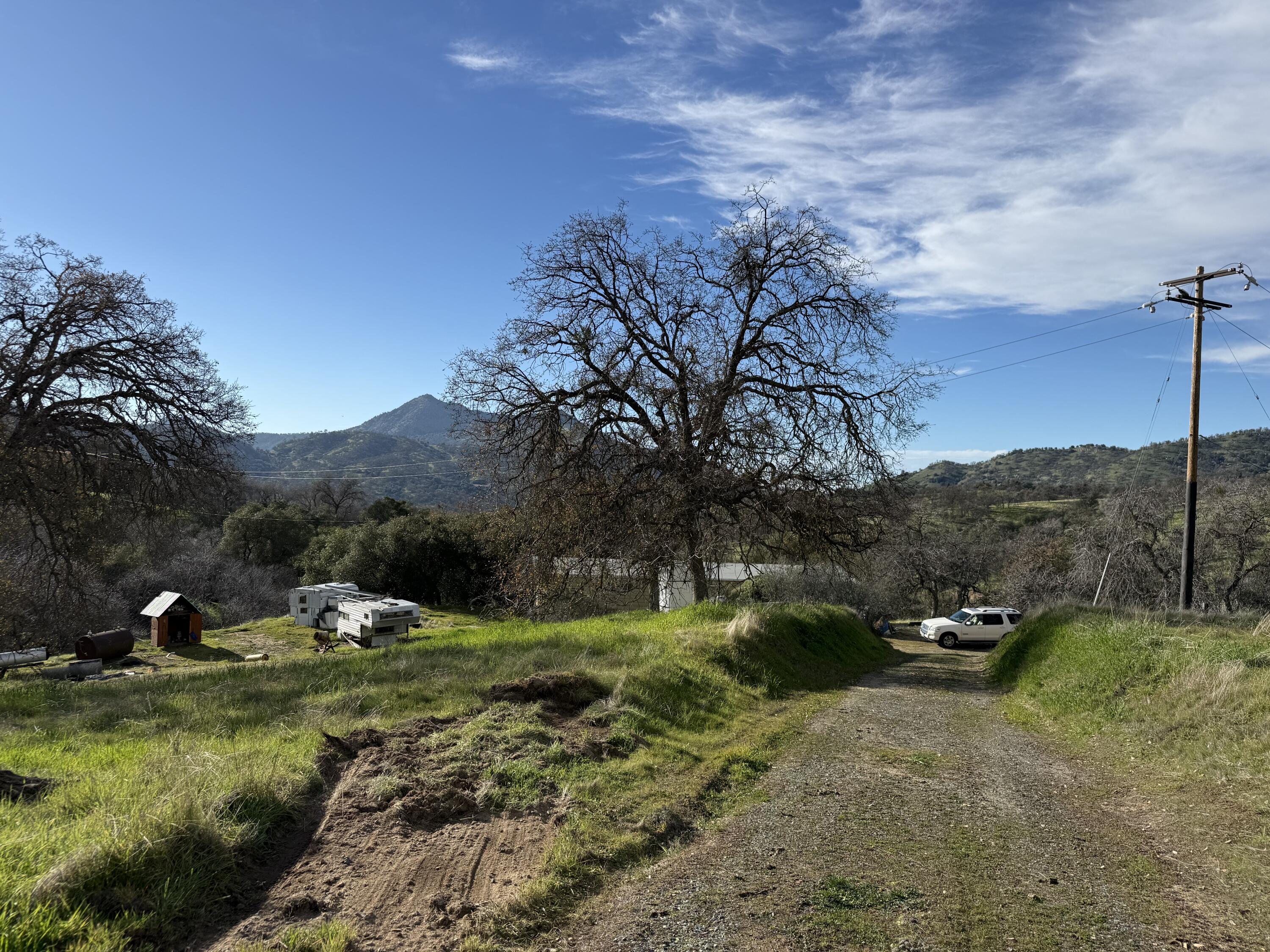 41505 Hot Springs Dr, California Hot Springs, CA 93207