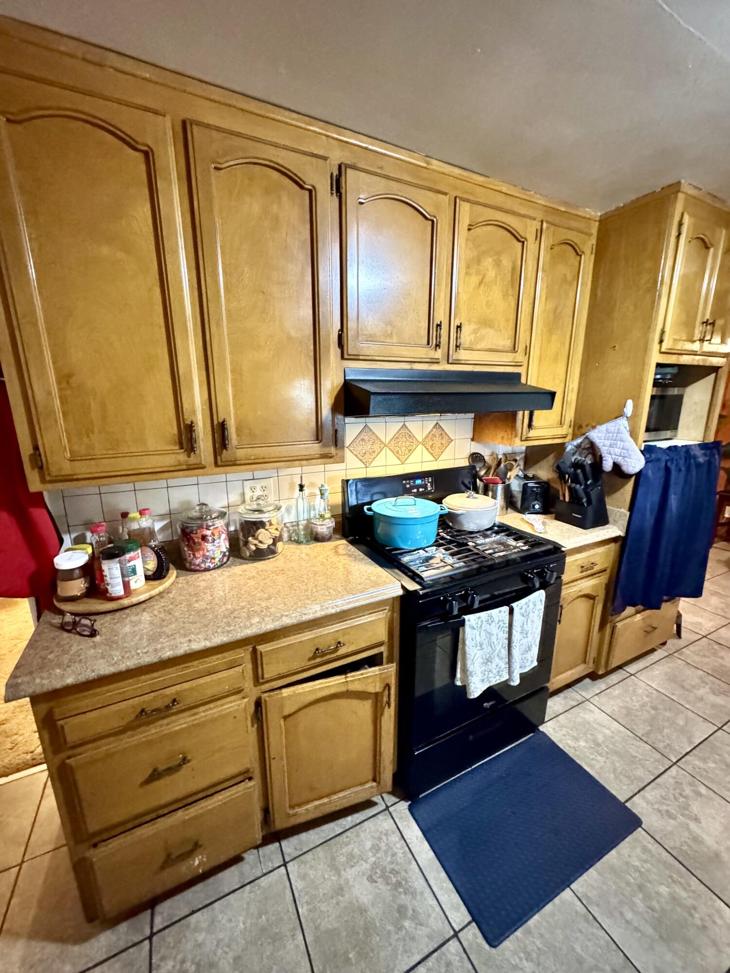 161 Linda Vista Dr, Lindsay, CA 93247