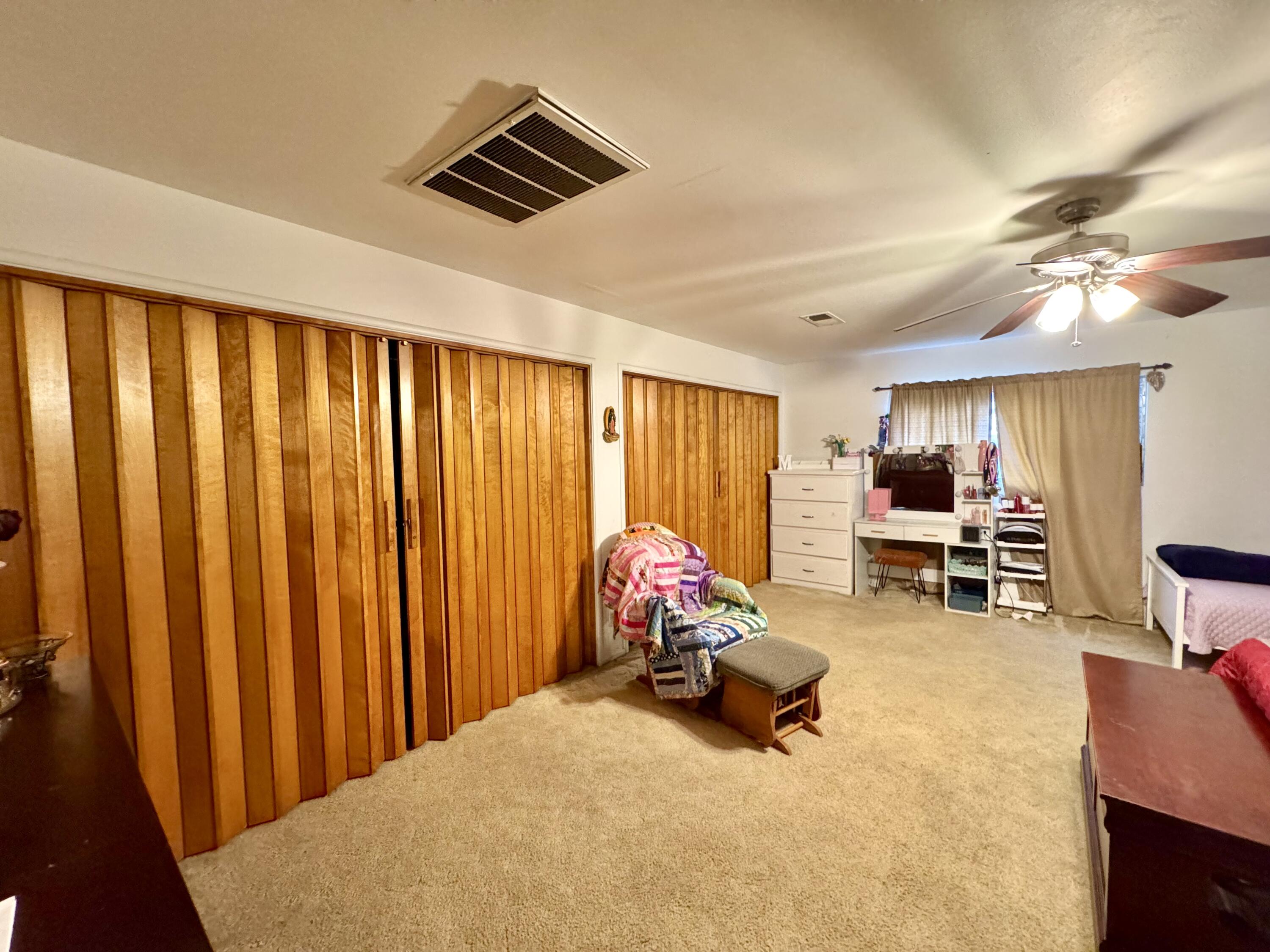 161 Linda Vista Dr, Lindsay, CA 93247