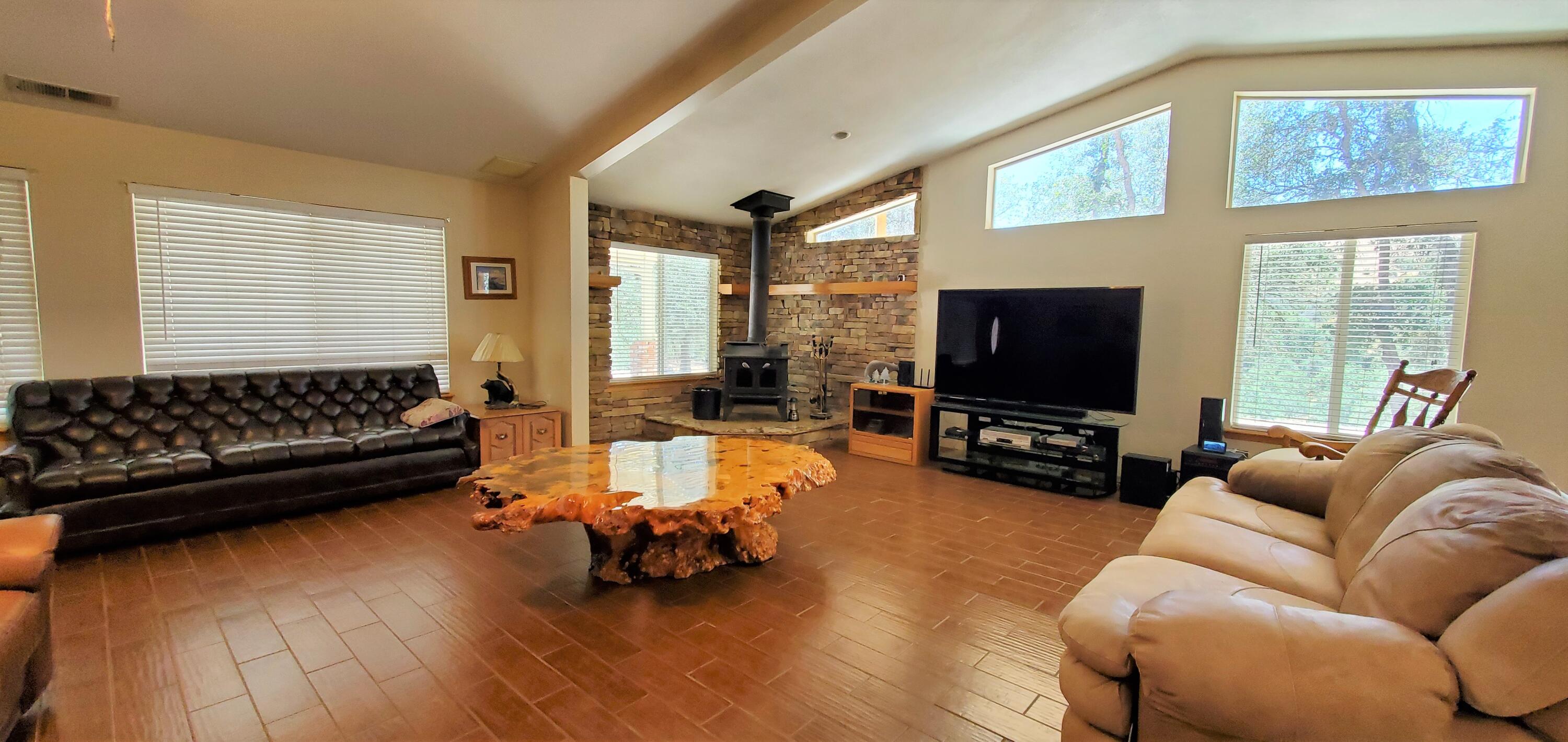 43717 Deer Creek Mill Rd, California Hot Springs, CA 93207