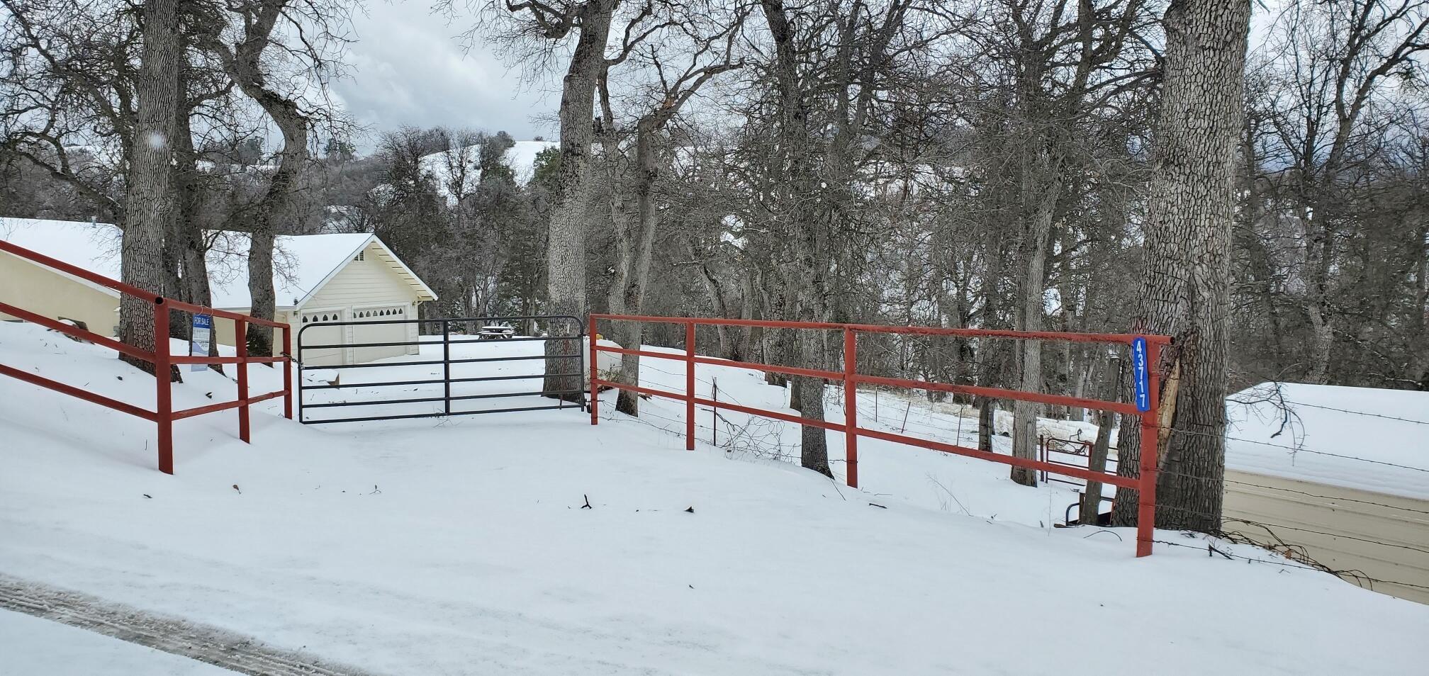 43717 Deer Creek Mill Rd, California Hot Springs, CA 93207