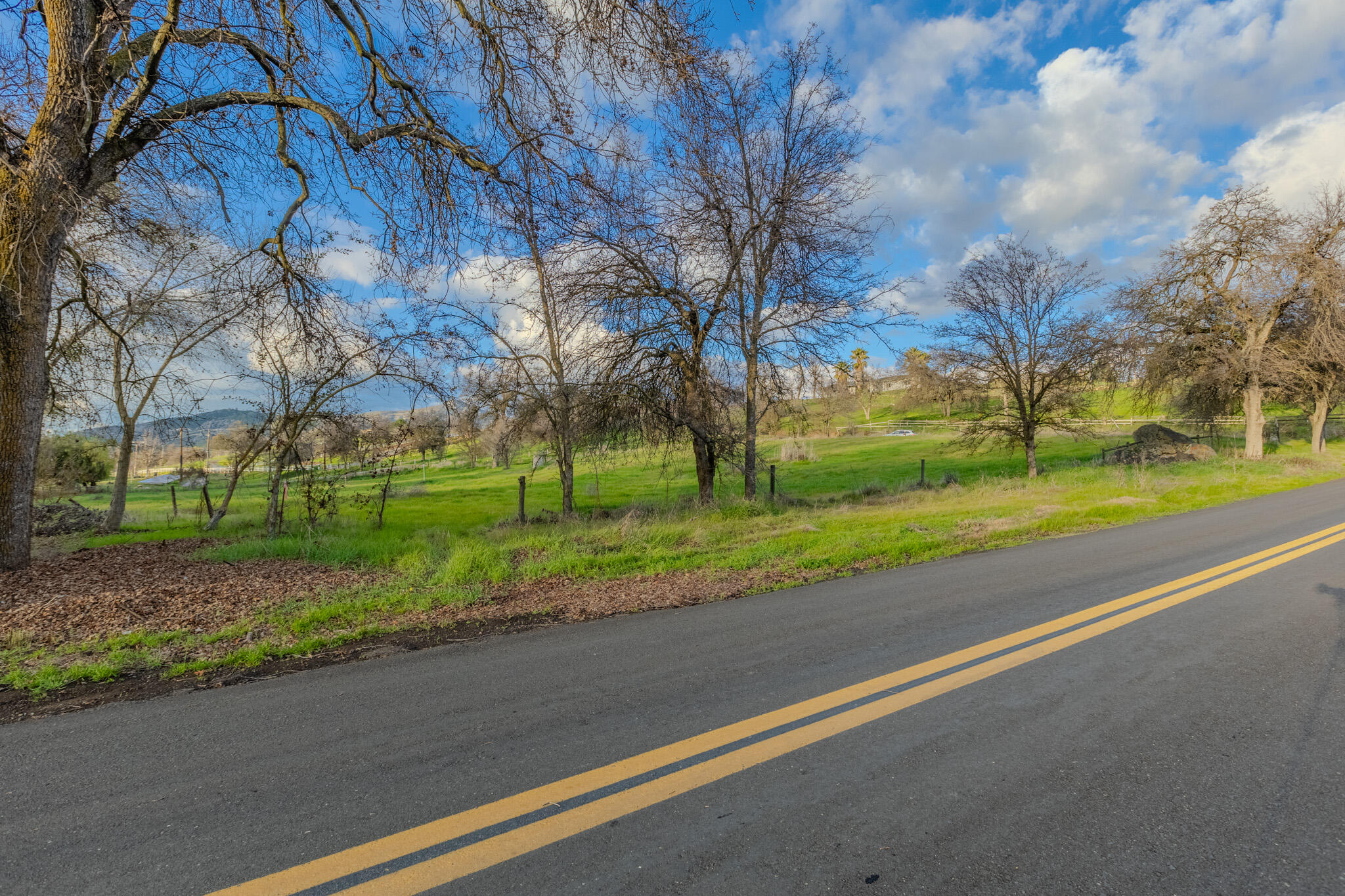 0 Tule Oak Dr, Springville, CA 93265