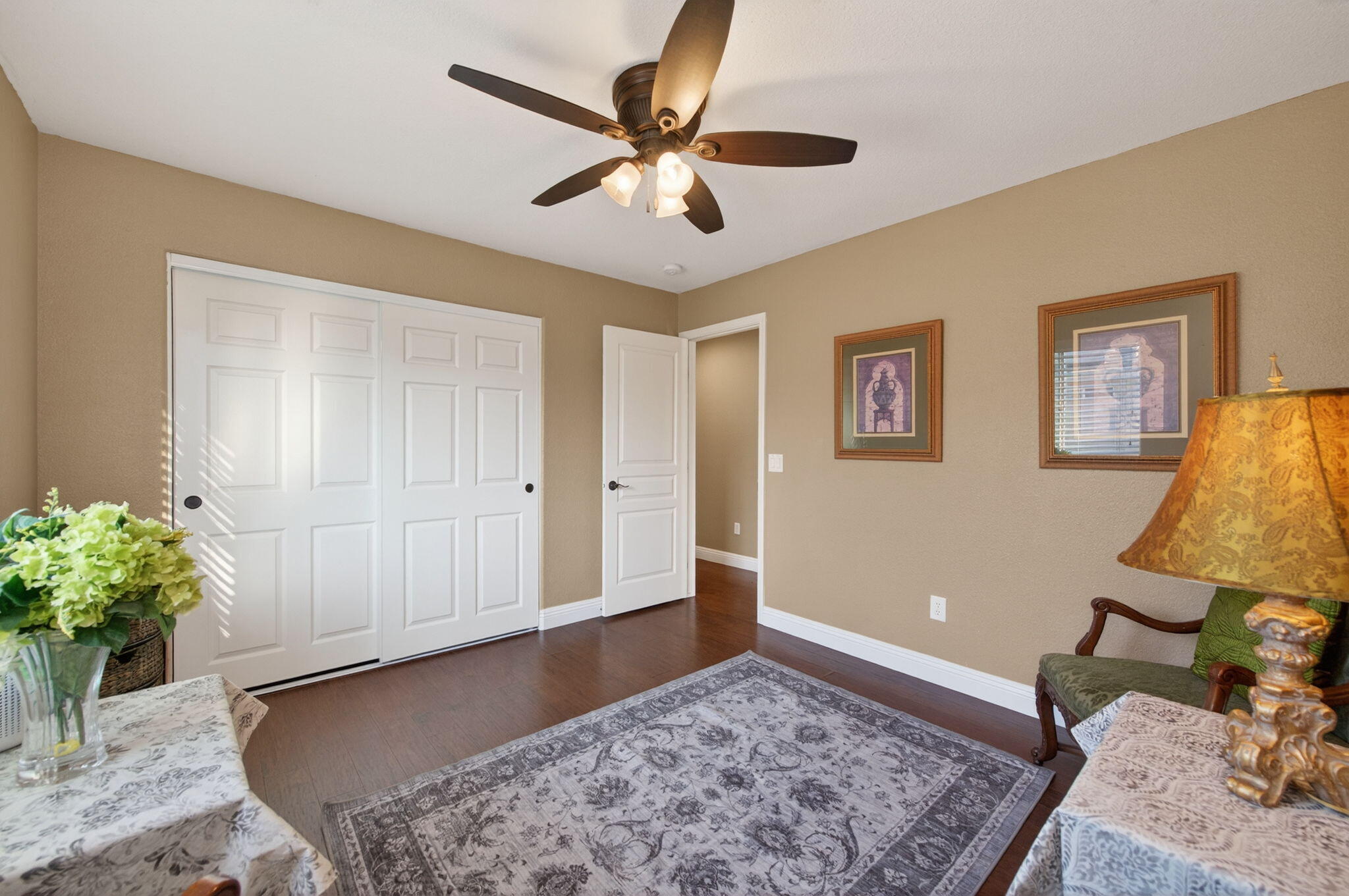 5733 W Babcock Ave, Visalia, CA 93291