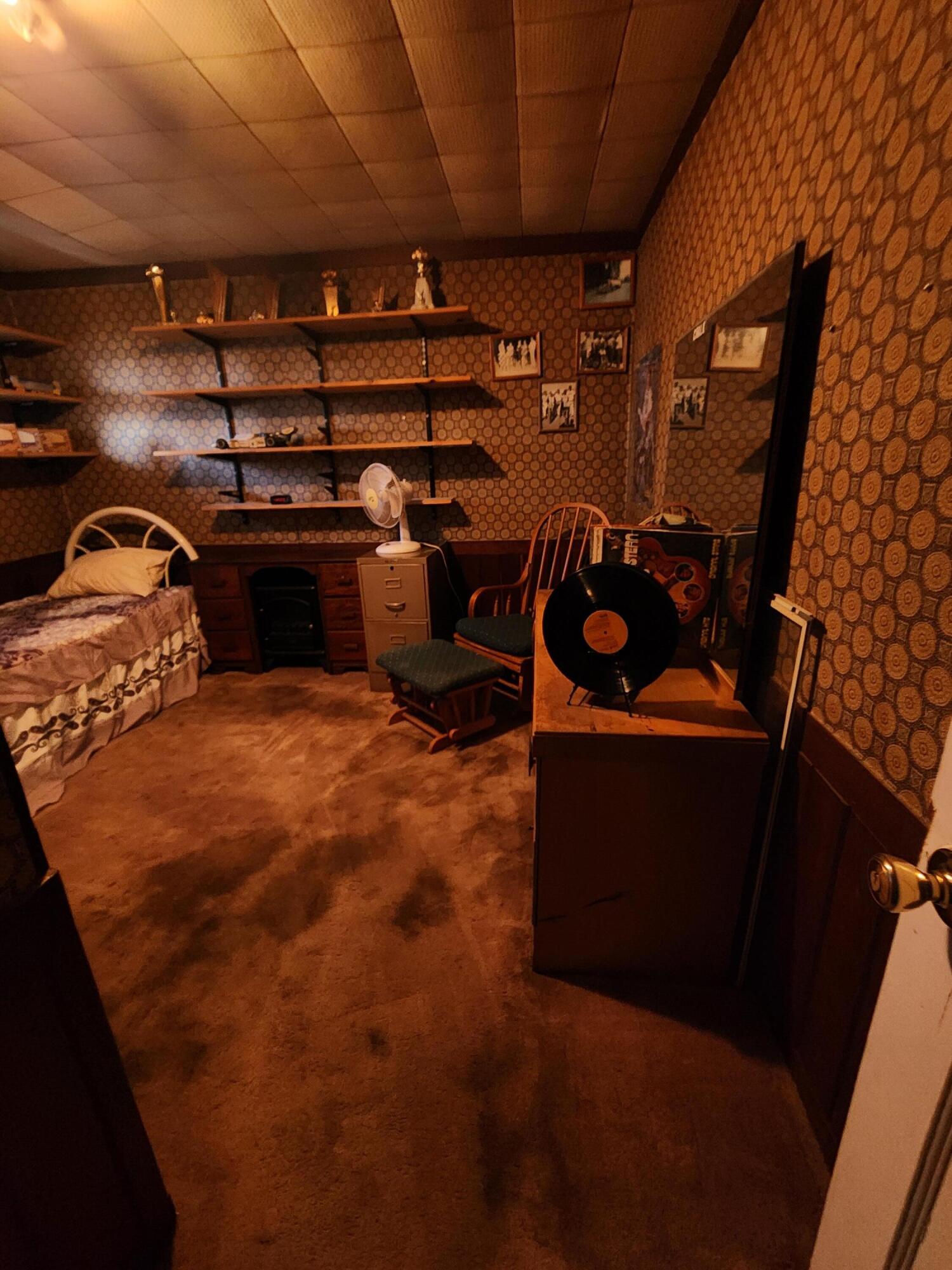 3136 E SE Bardsley Ave, Tulare, CA 93274