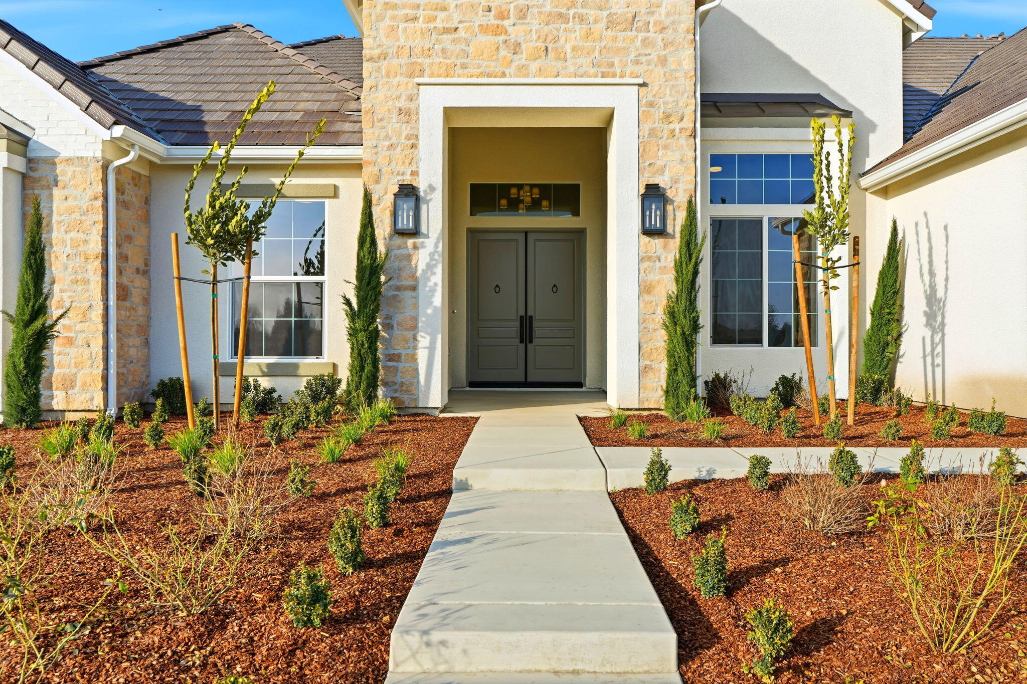 3602 W Oriole Ave, Visalia, CA 93291