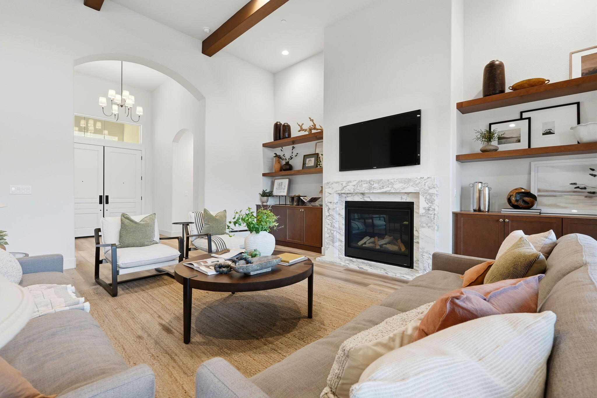 3602 W Oriole Ave, Visalia, CA 93291