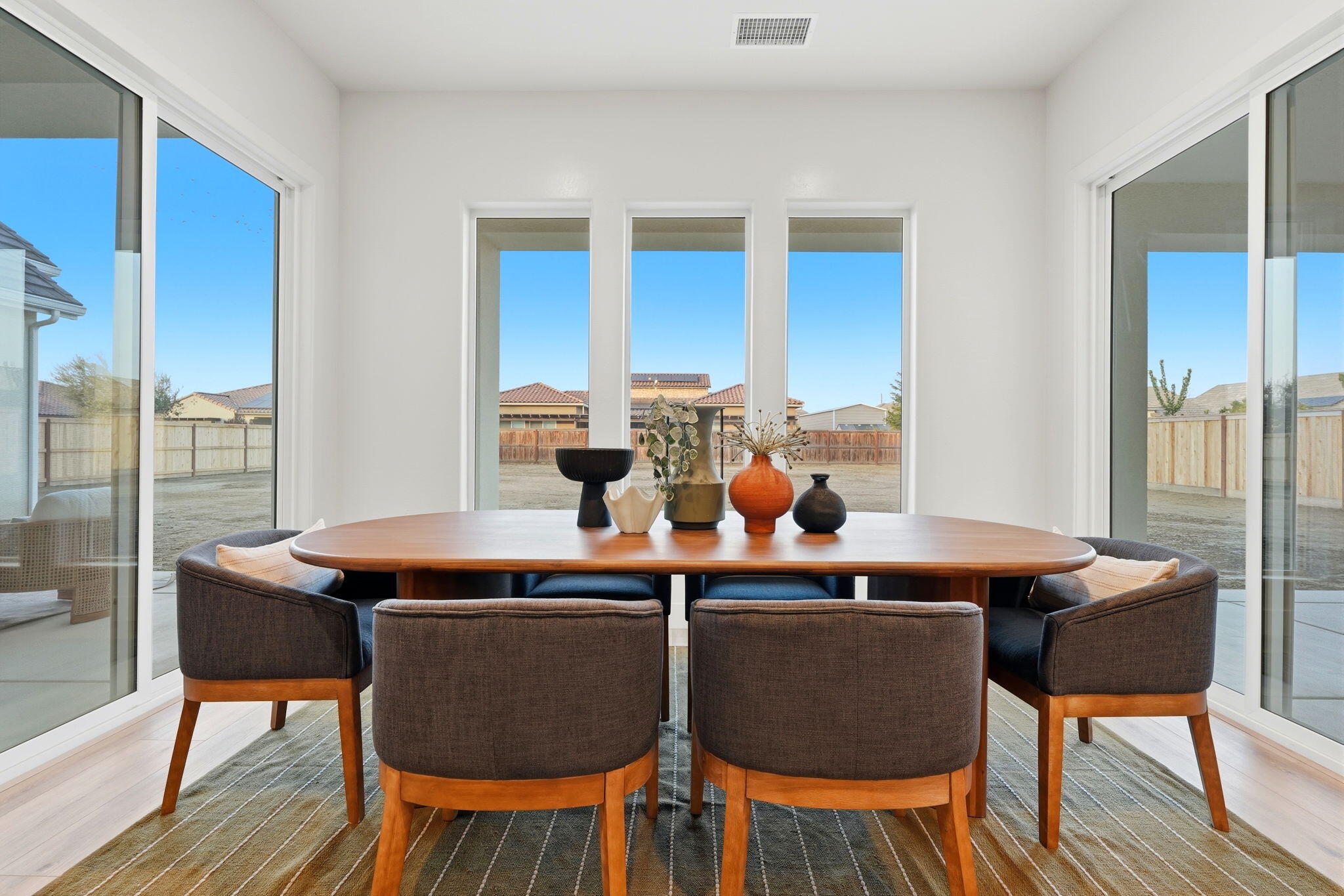 3602 W Oriole Ave, Visalia, CA 93291