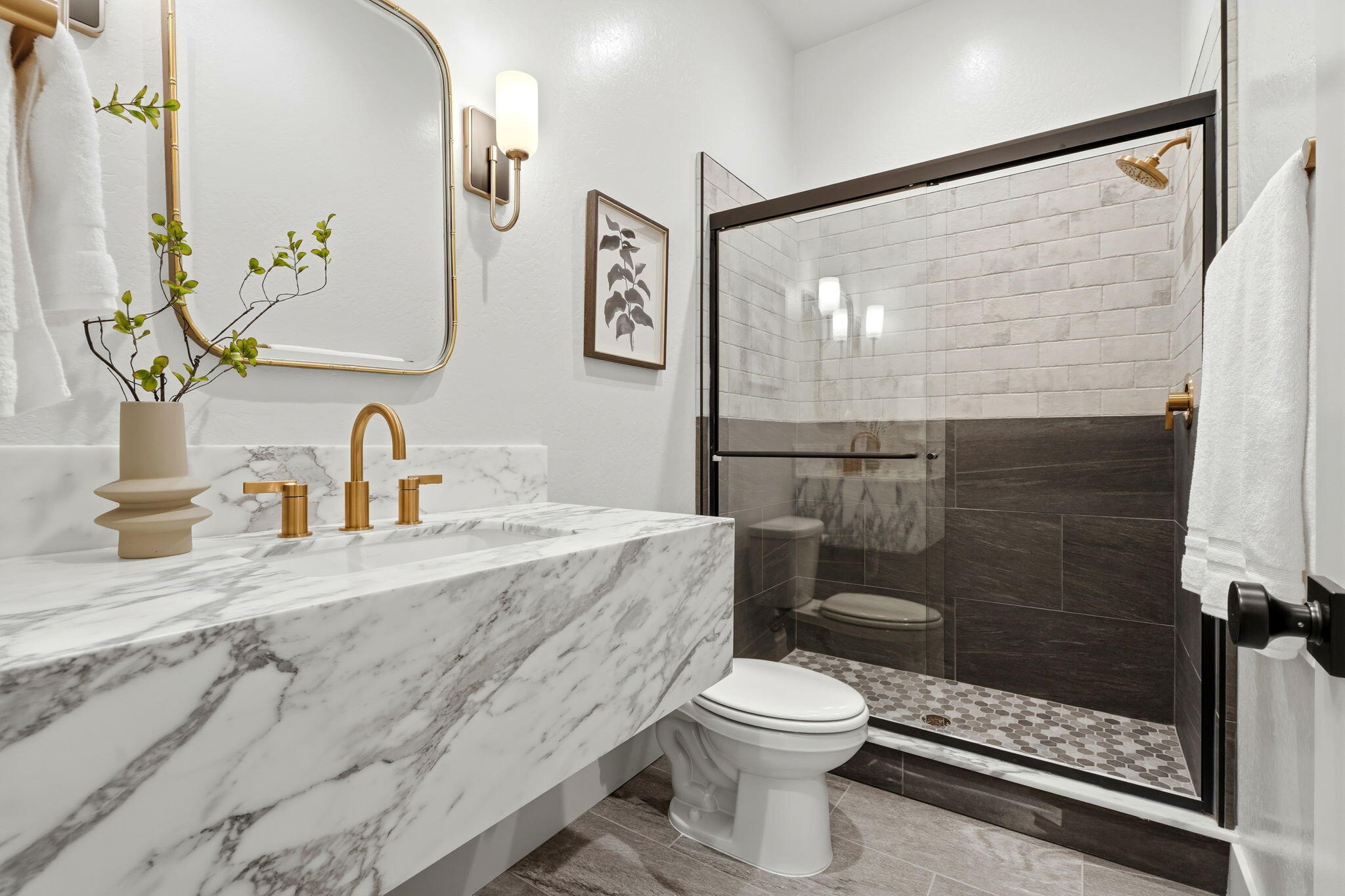 3602 W Oriole Ave, Visalia, CA 93291