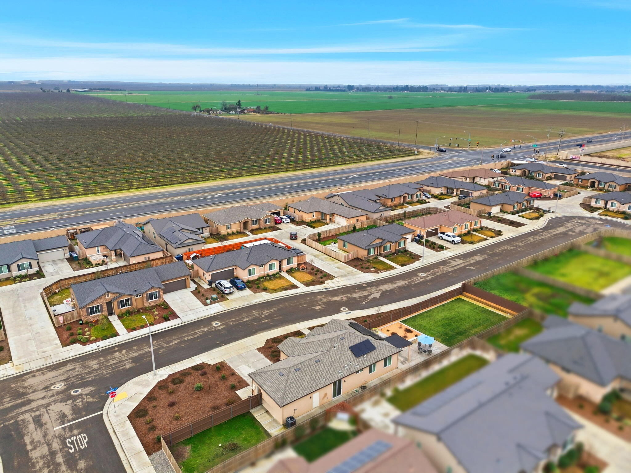 3125 Seymour St, Tulare, CA 93274