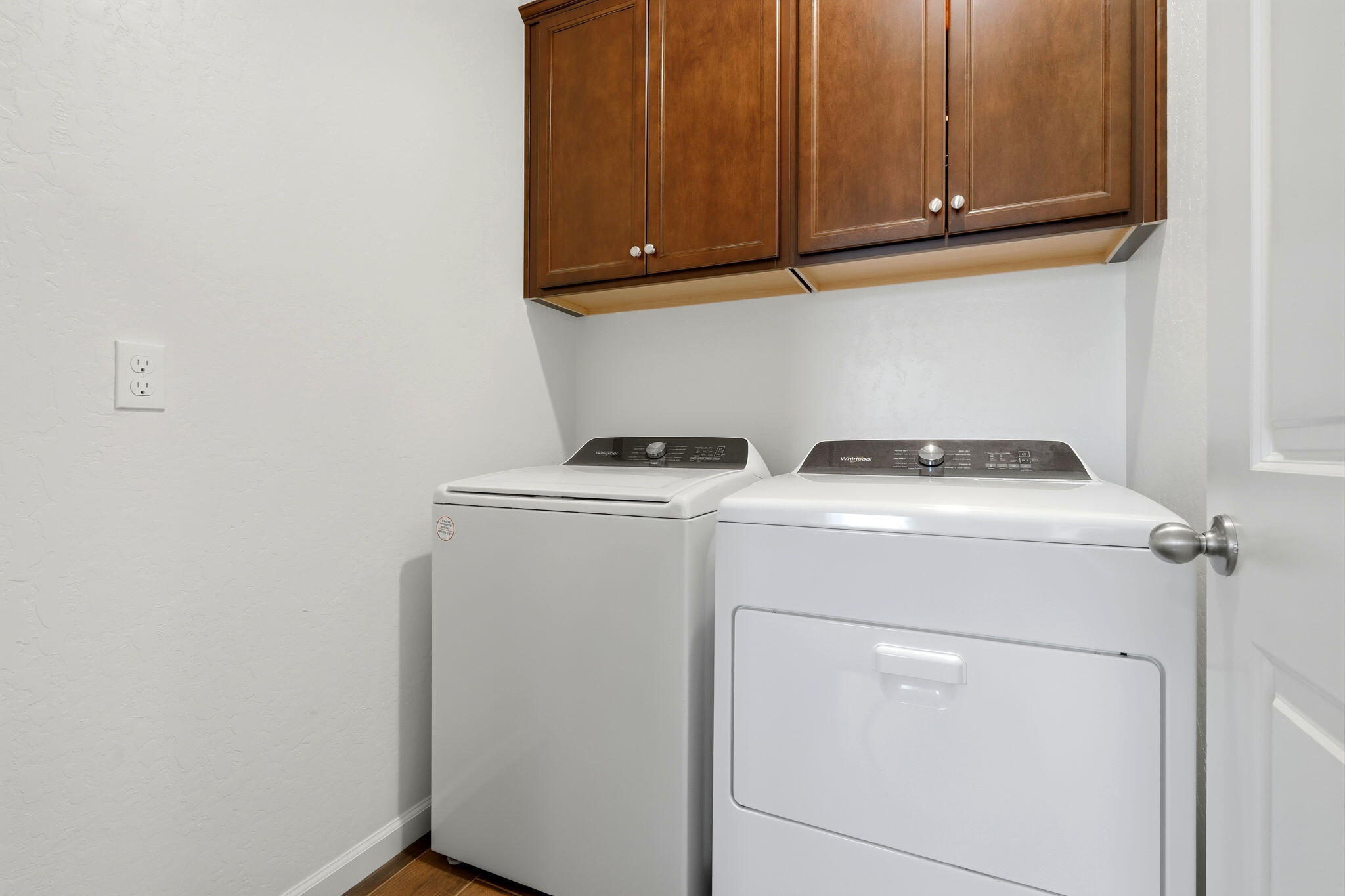 3125 Seymour St, Tulare, CA 93274