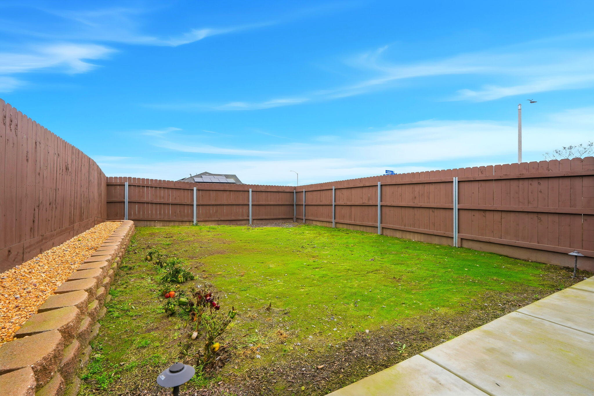 3125 Seymour St, Tulare, CA 93274