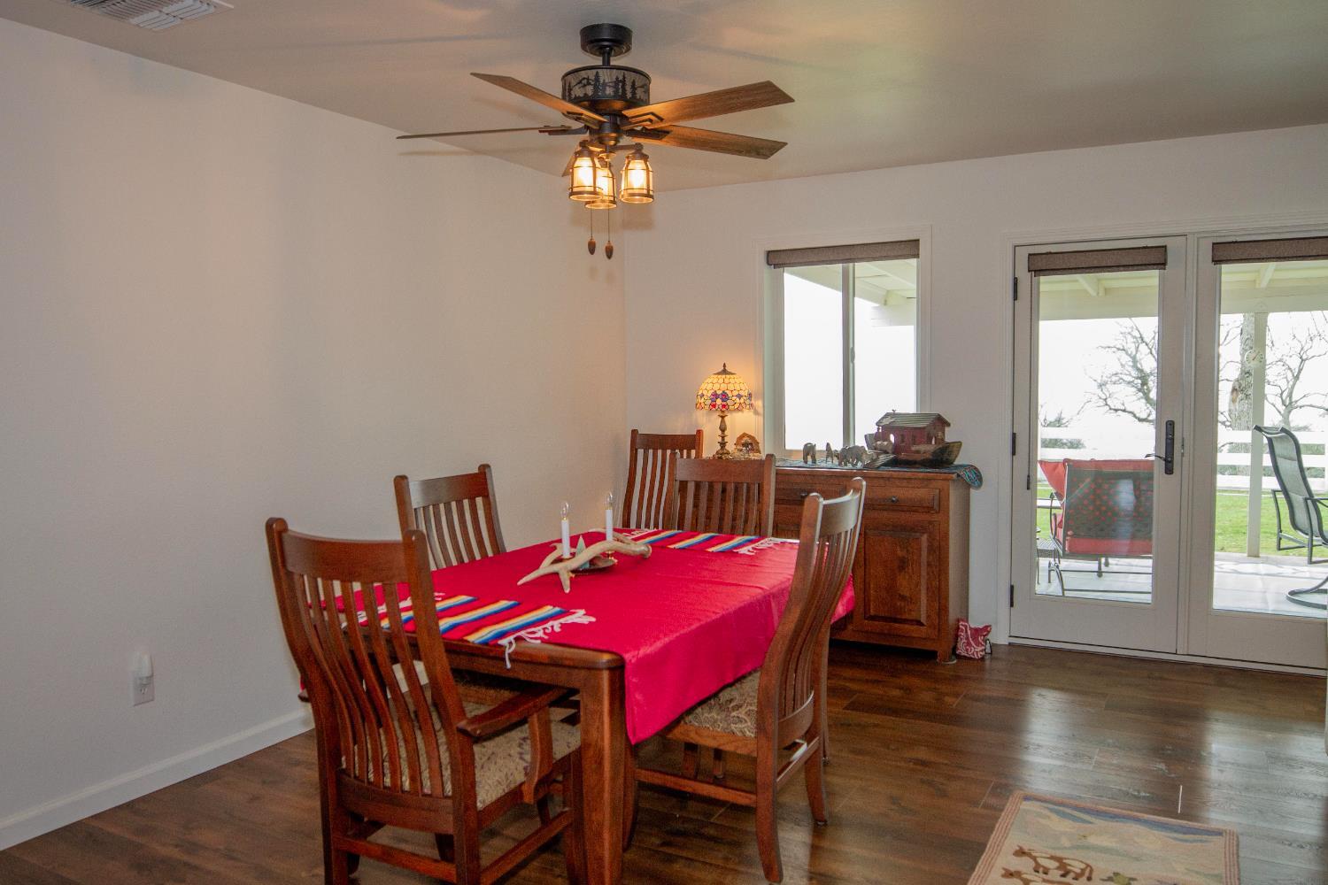 31602 Tumbleweed Ln, Yokuts Valley, CA 93675