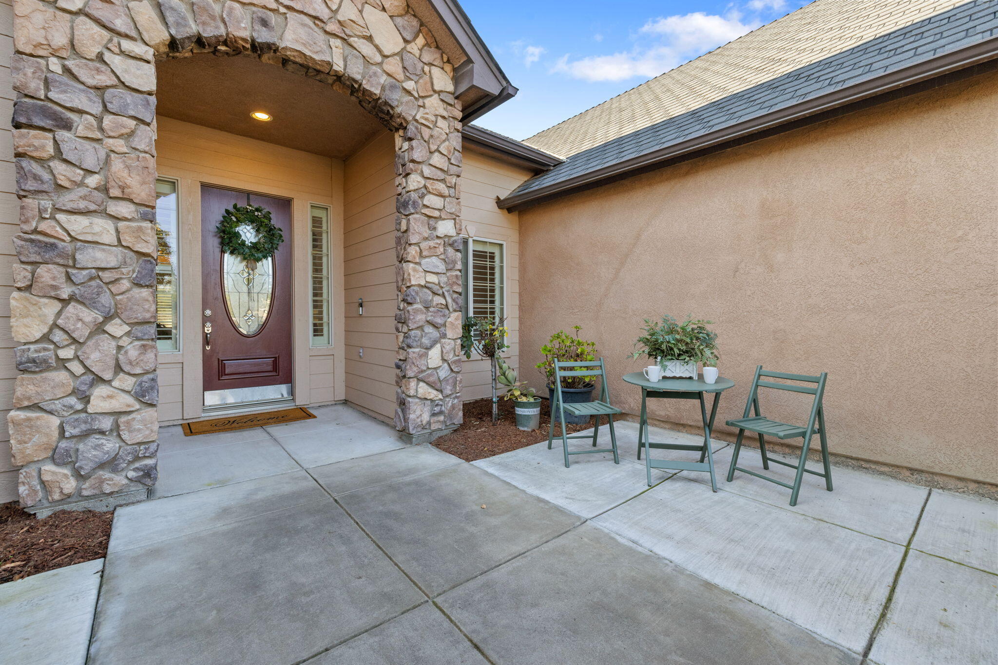 239 N Preston St, Visalia, CA 93291