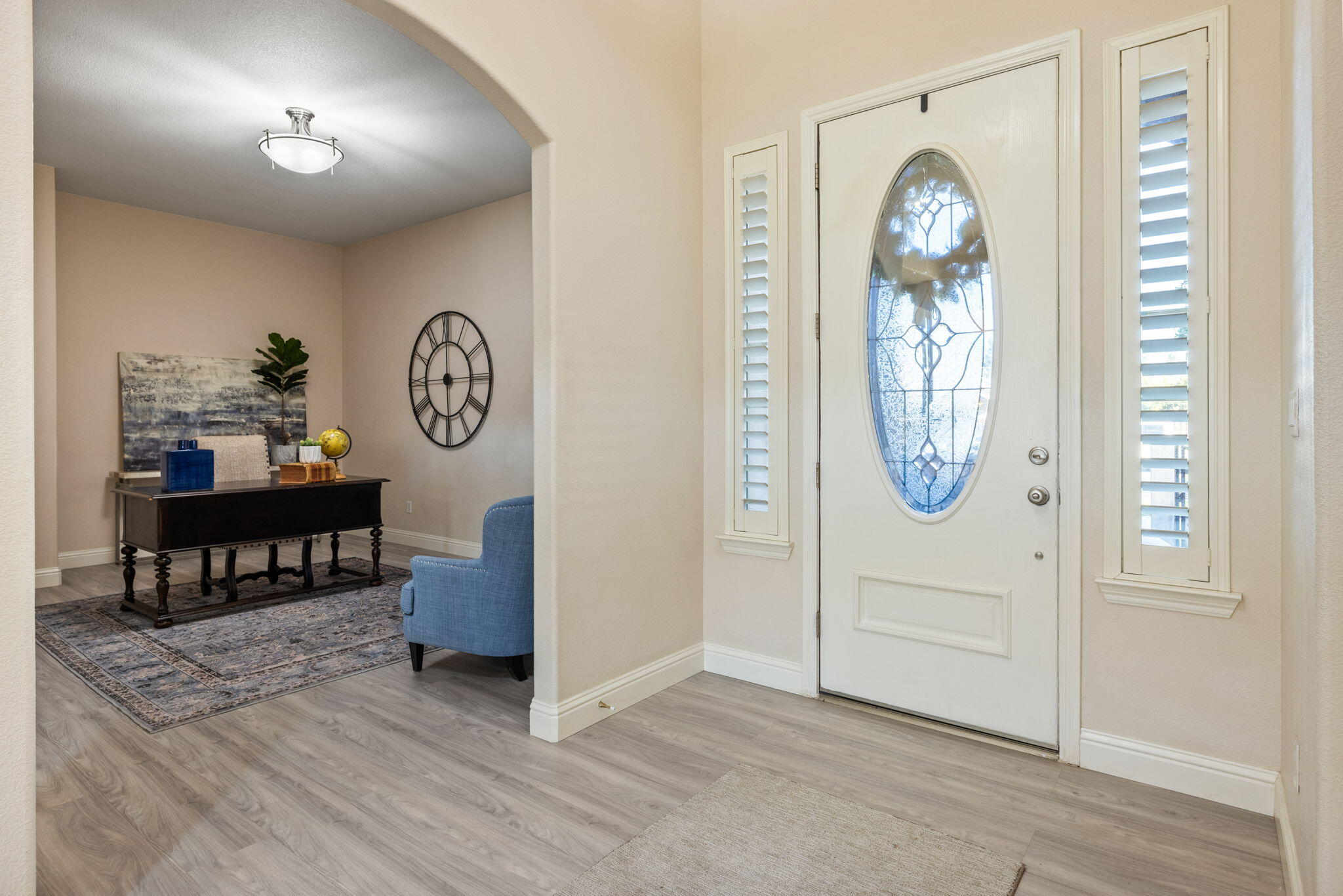 239 N Preston St, Visalia, CA 93291